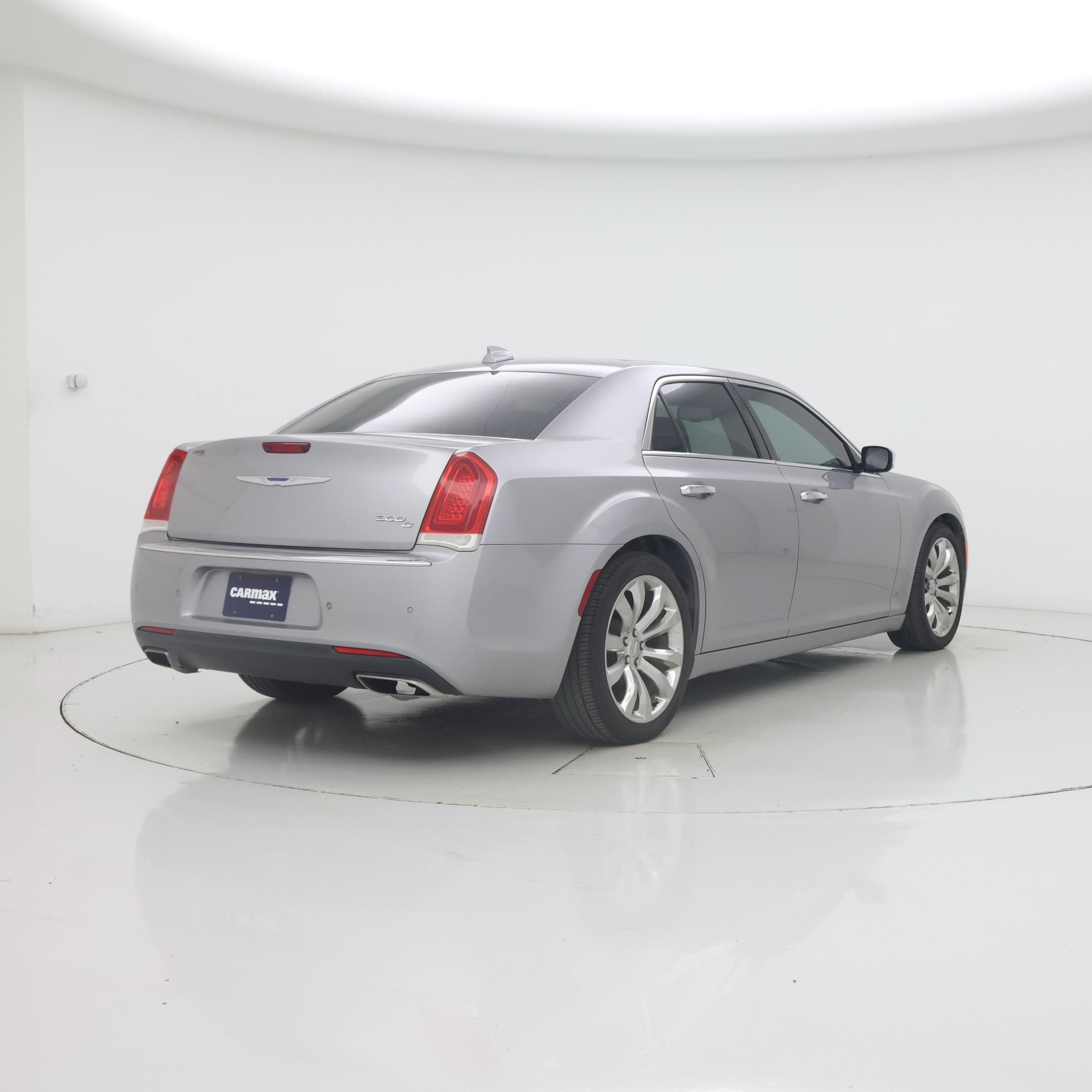 Thumbnail: 2017 Chrysler 300 - 8