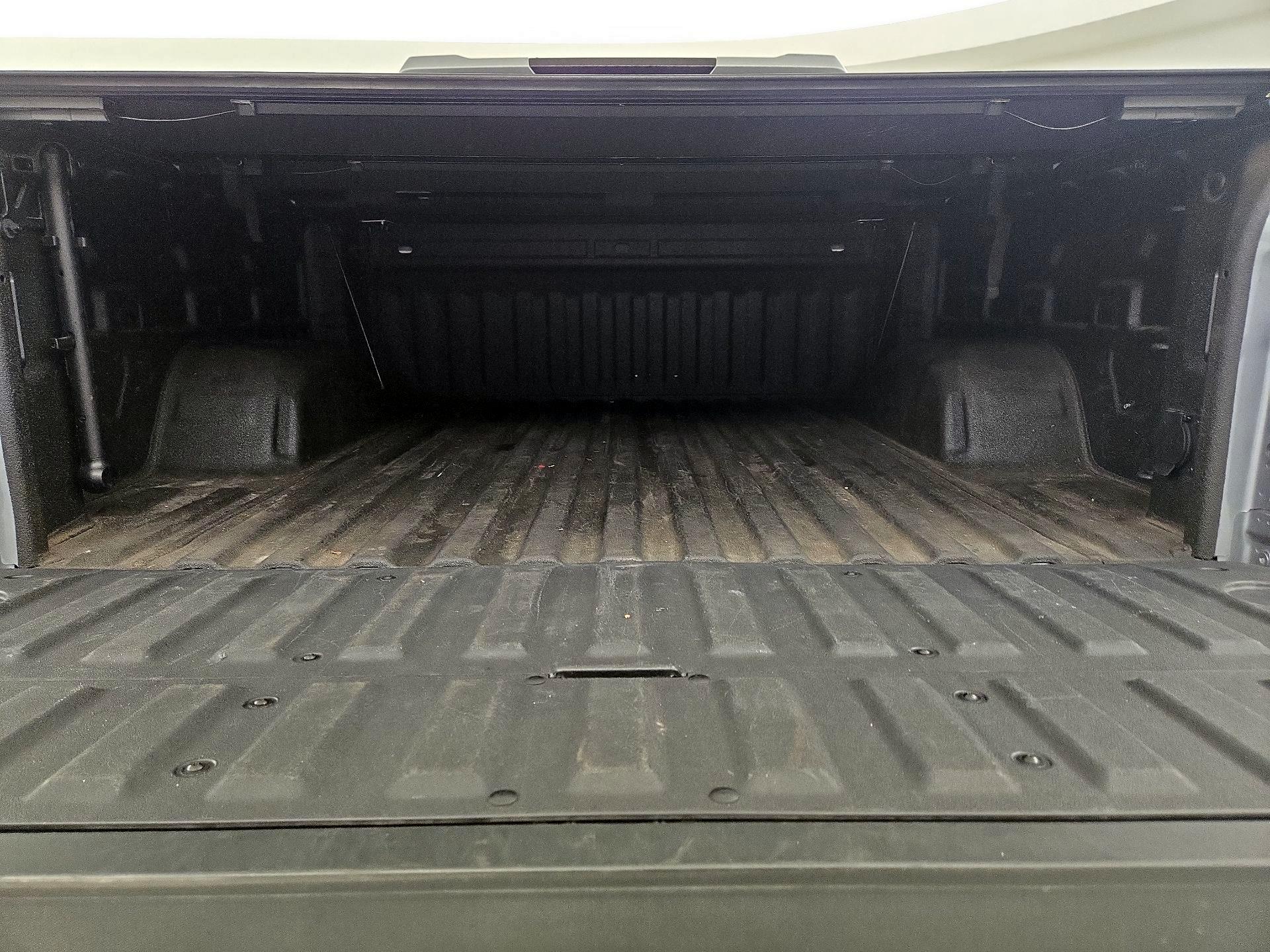 Thumbnail: 2023 Chevrolet Silverado 1500 - 20