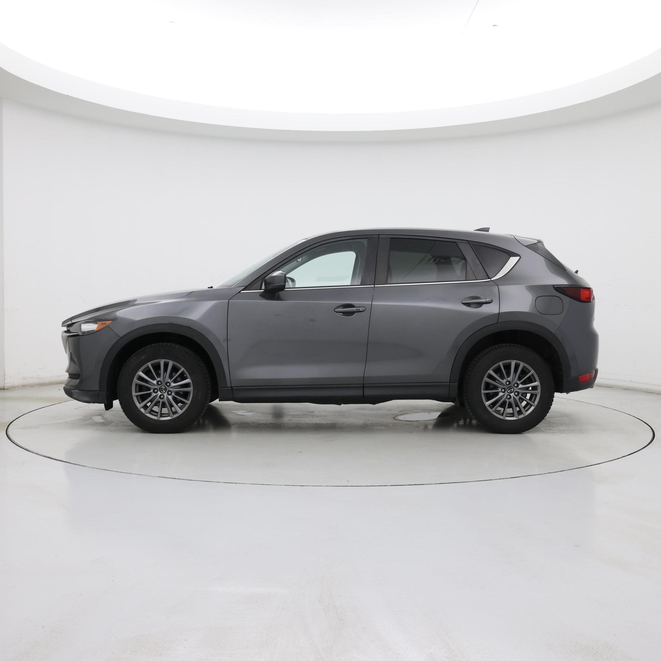 Thumbnail: 2017 Mazda CX-5 - 3