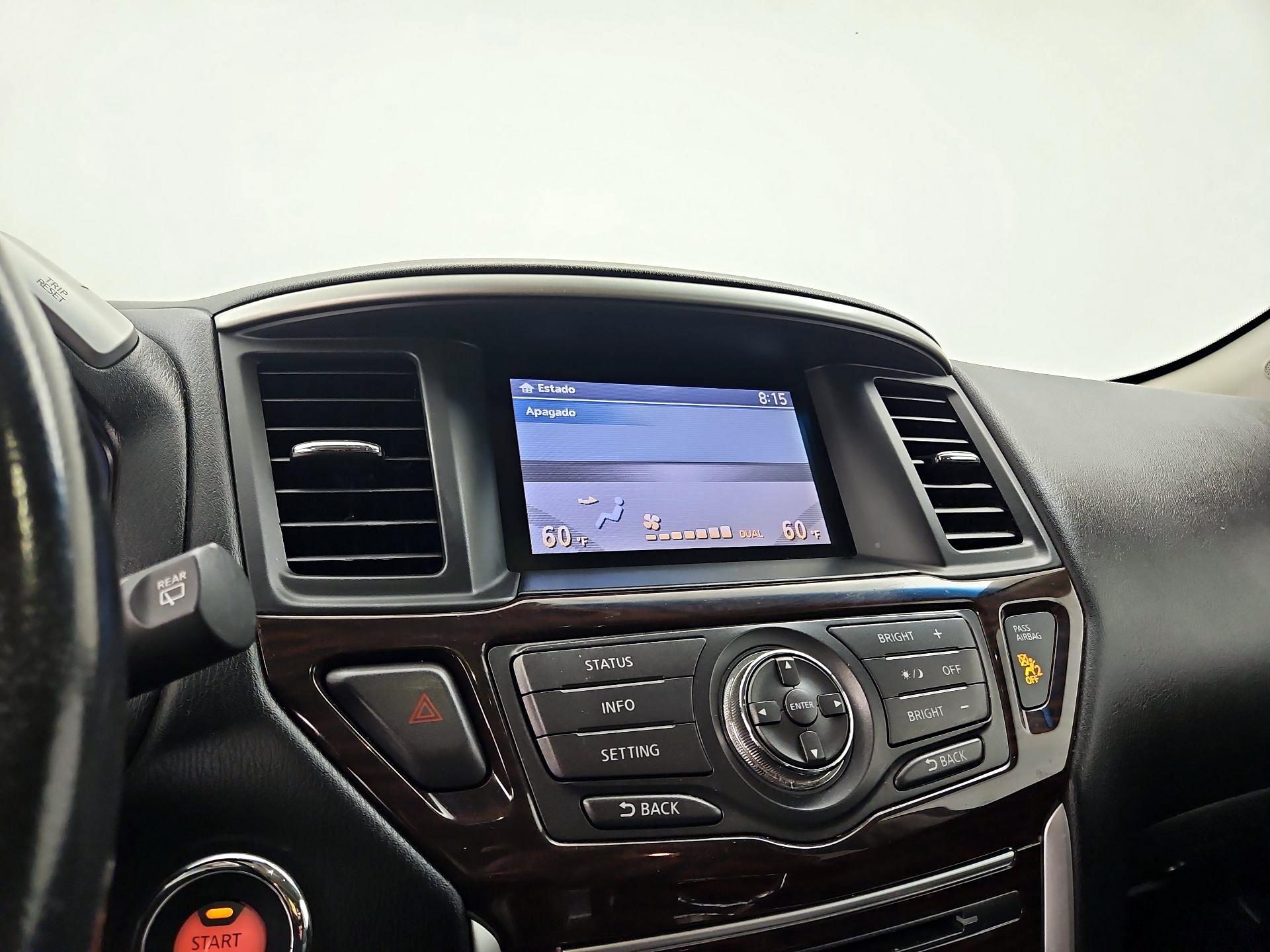 Thumbnail: 2014 Nissan Pathfinder - 13