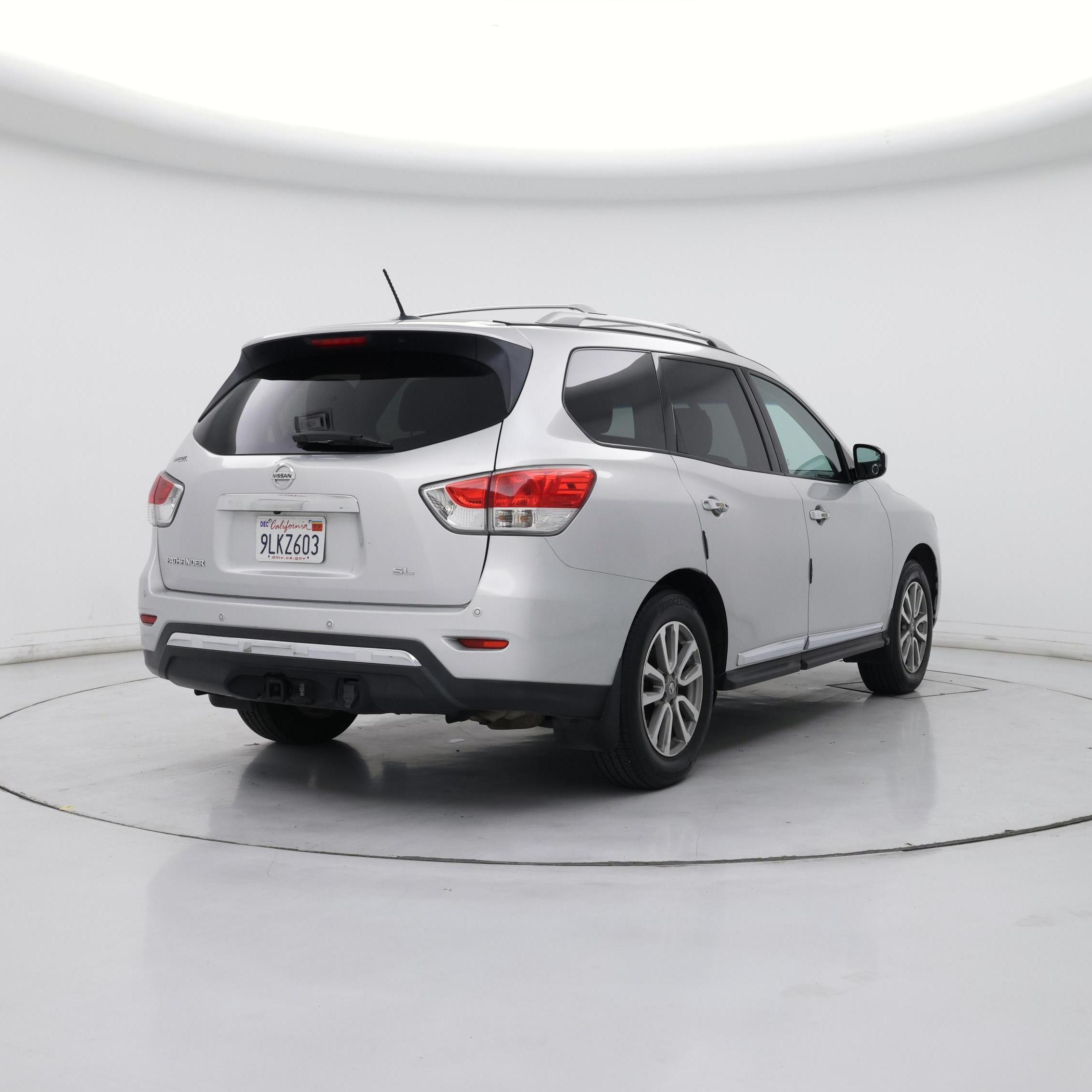 Thumbnail: 2014 Nissan Pathfinder - 8