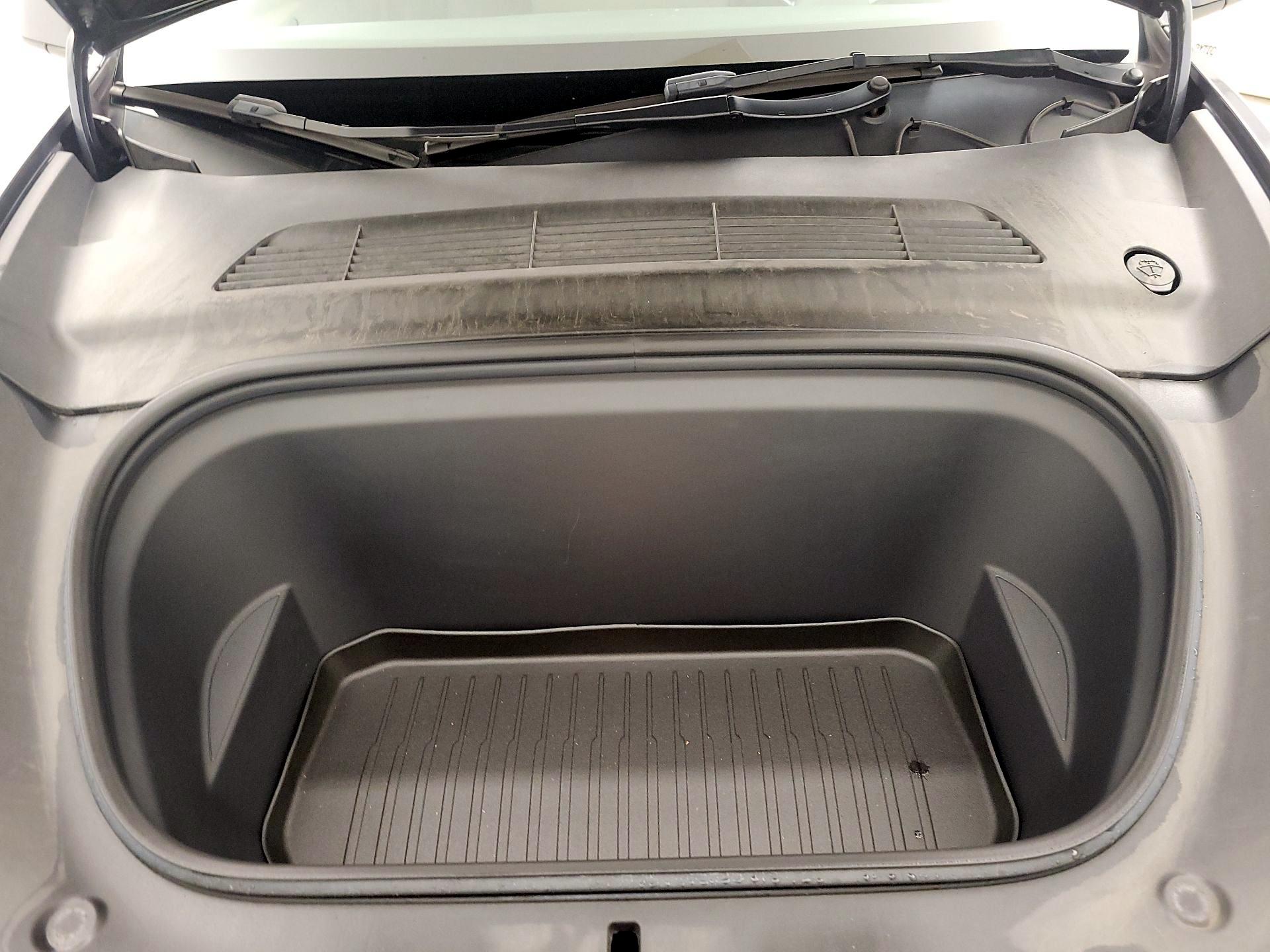 Thumbnail: 2023 Tesla Model Y - 20