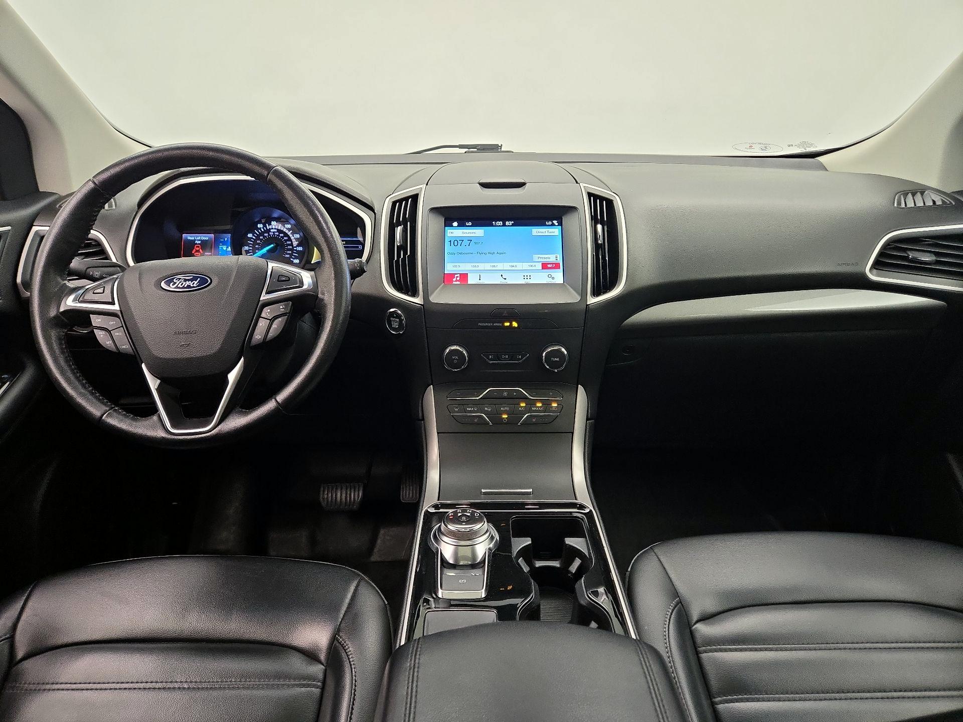 Thumbnail: 2019 Ford Edge - 9