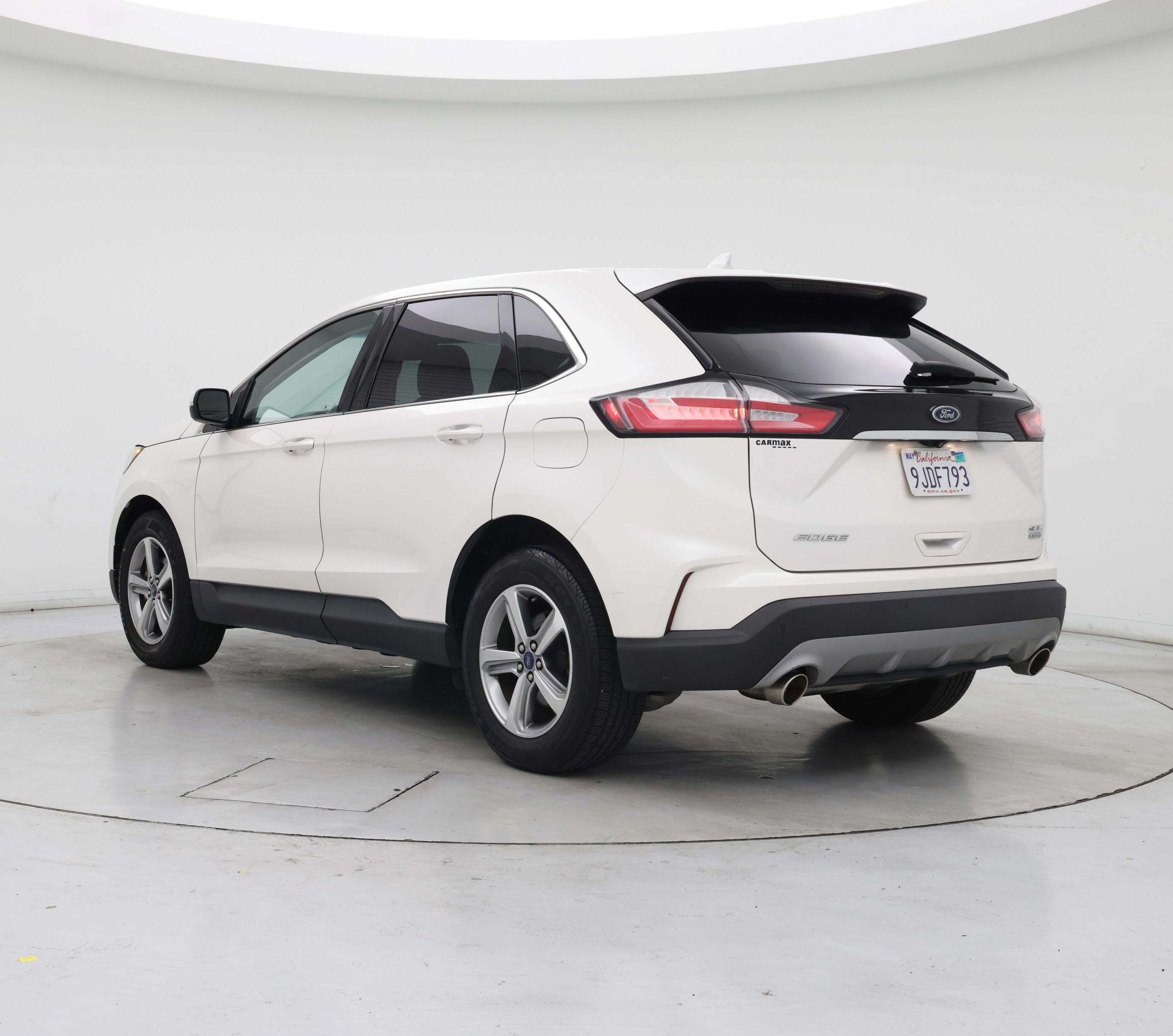 Thumbnail: 2019 Ford Edge - 2