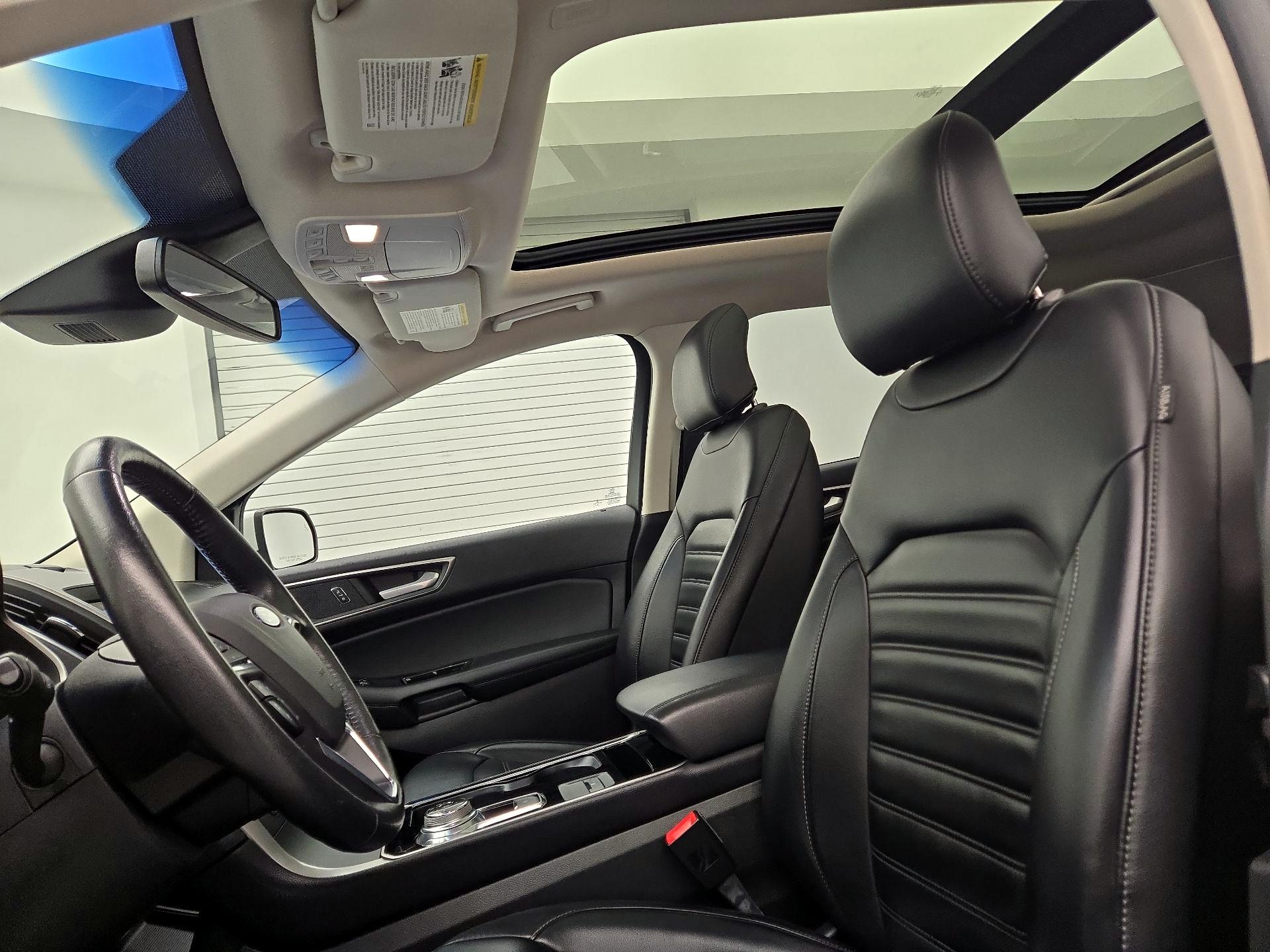 Thumbnail: 2019 Ford Edge - 19