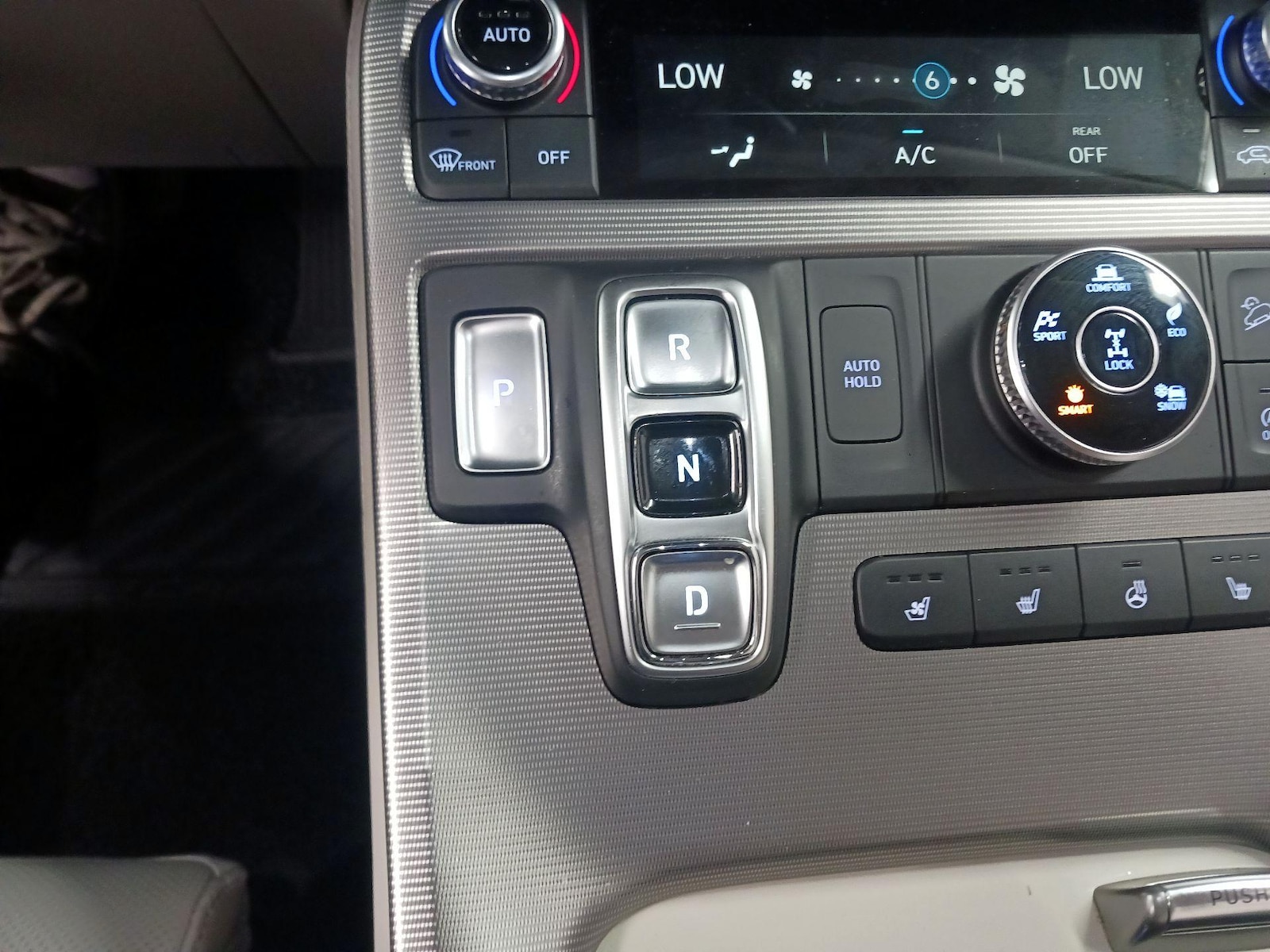 2025 Hyundai Palisade Calligraphy - Photo 19