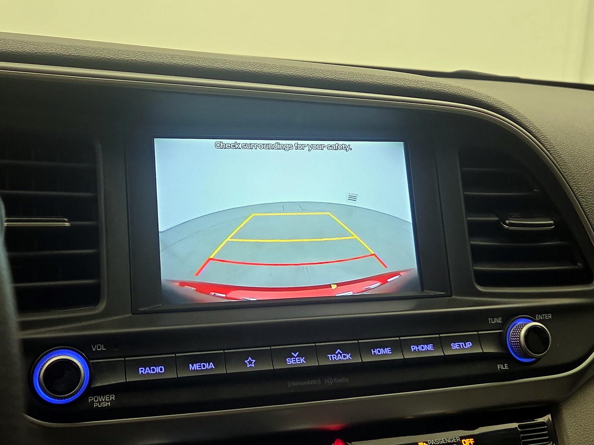 Thumbnail: 2020 Hyundai Elantra - 12