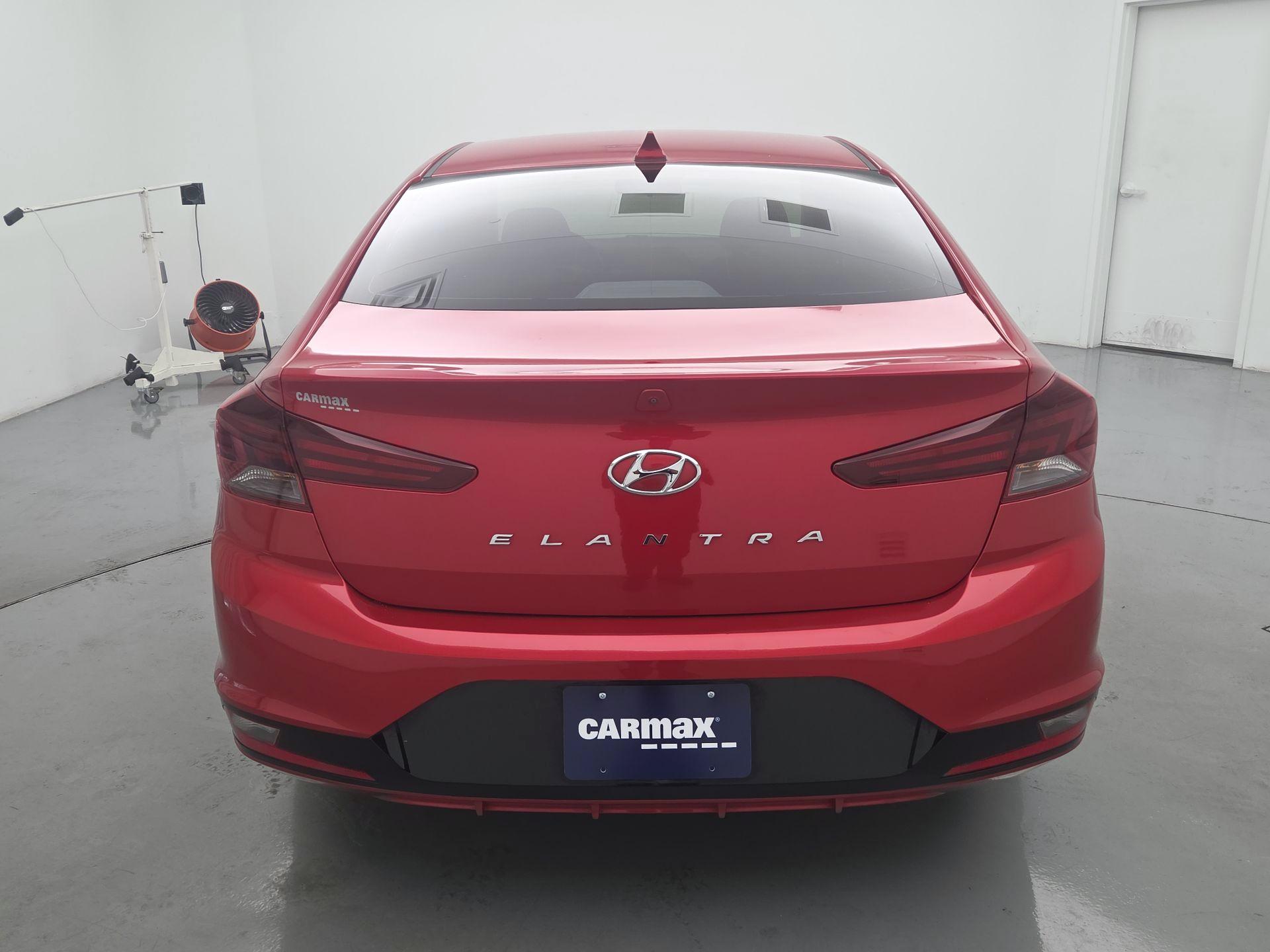 Thumbnail: 2020 Hyundai Elantra - 6