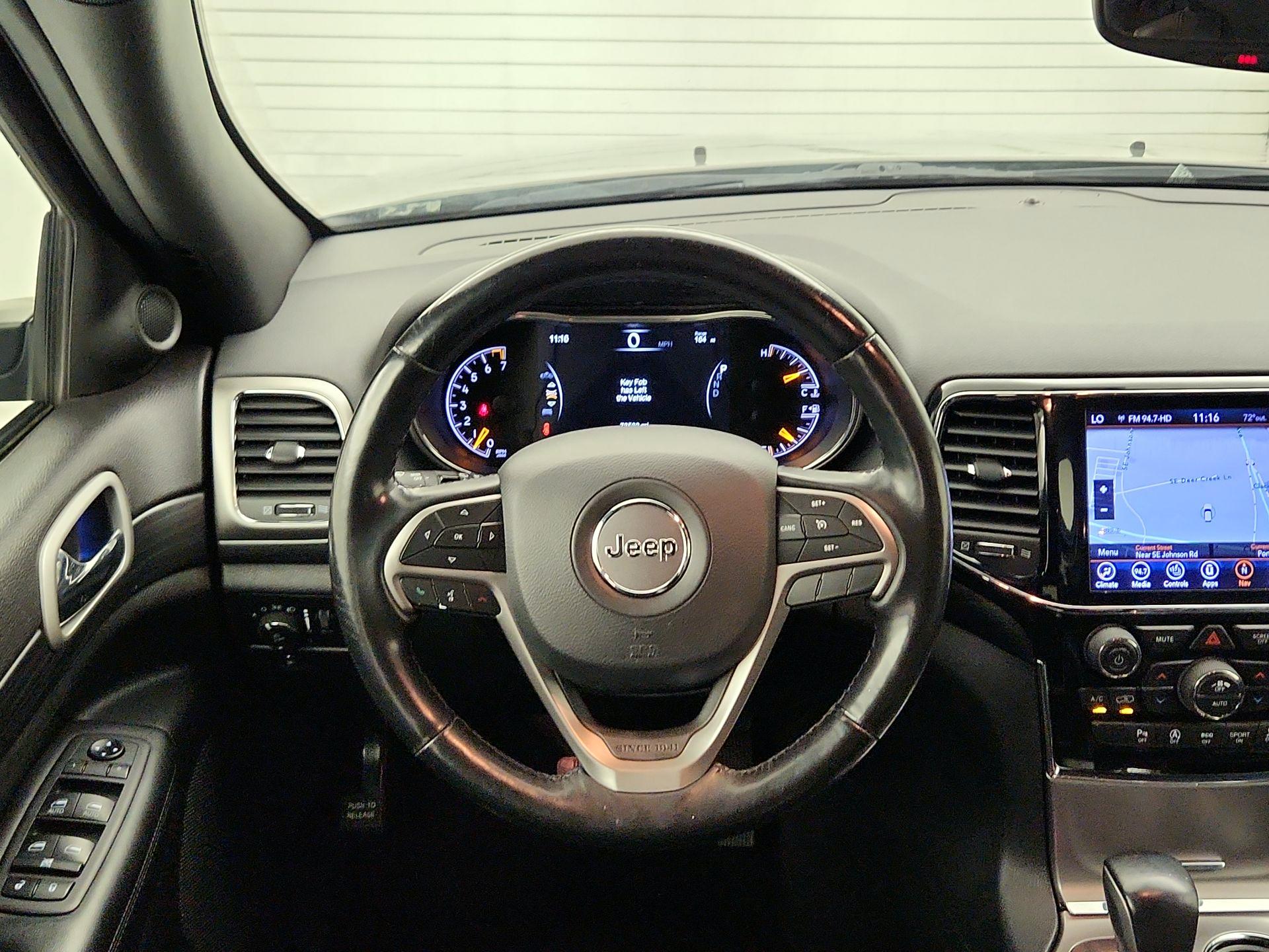 Thumbnail: 2020 Jeep Grand Cherokee - 10