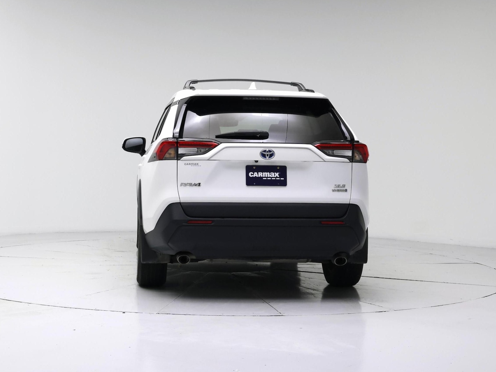2024 Toyota RAV4 XLE - Photo 7