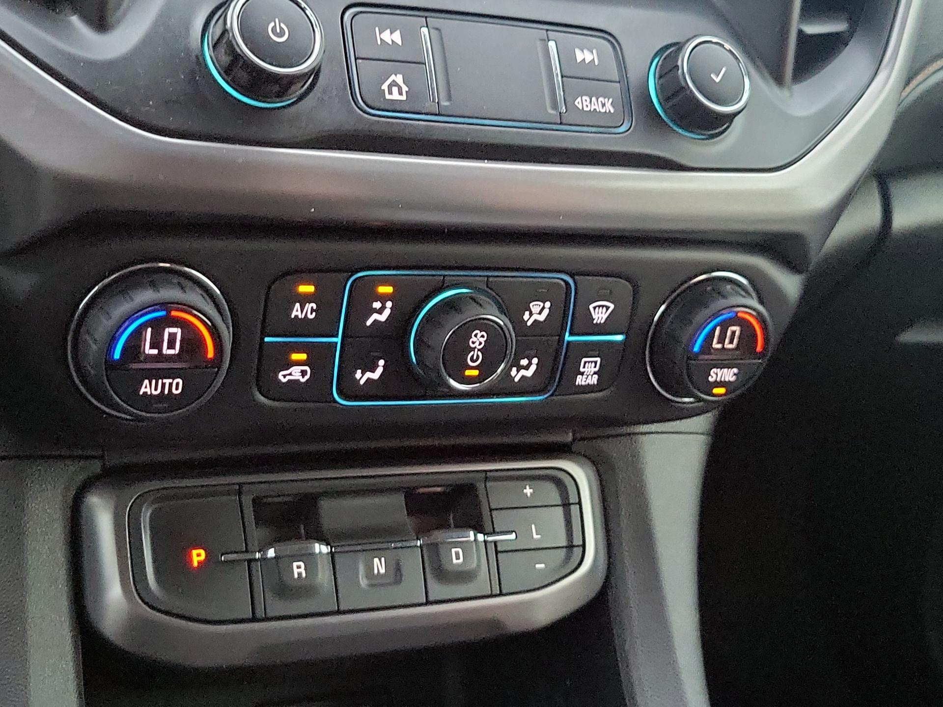 Thumbnail: 2020 GMC Acadia - 16