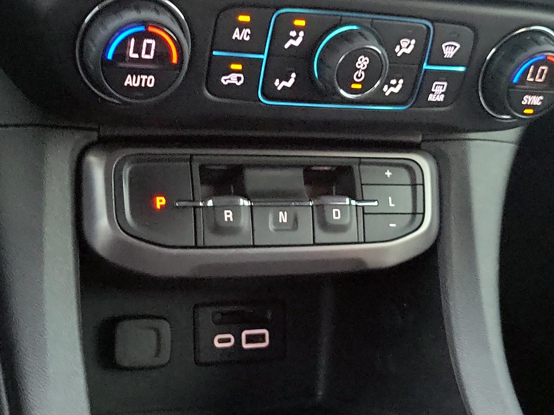 Thumbnail: 2020 GMC Acadia - 17