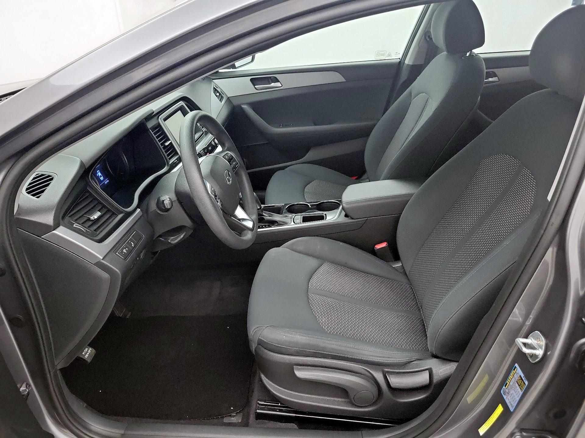 Thumbnail: 2019 Hyundai Sonata - 11