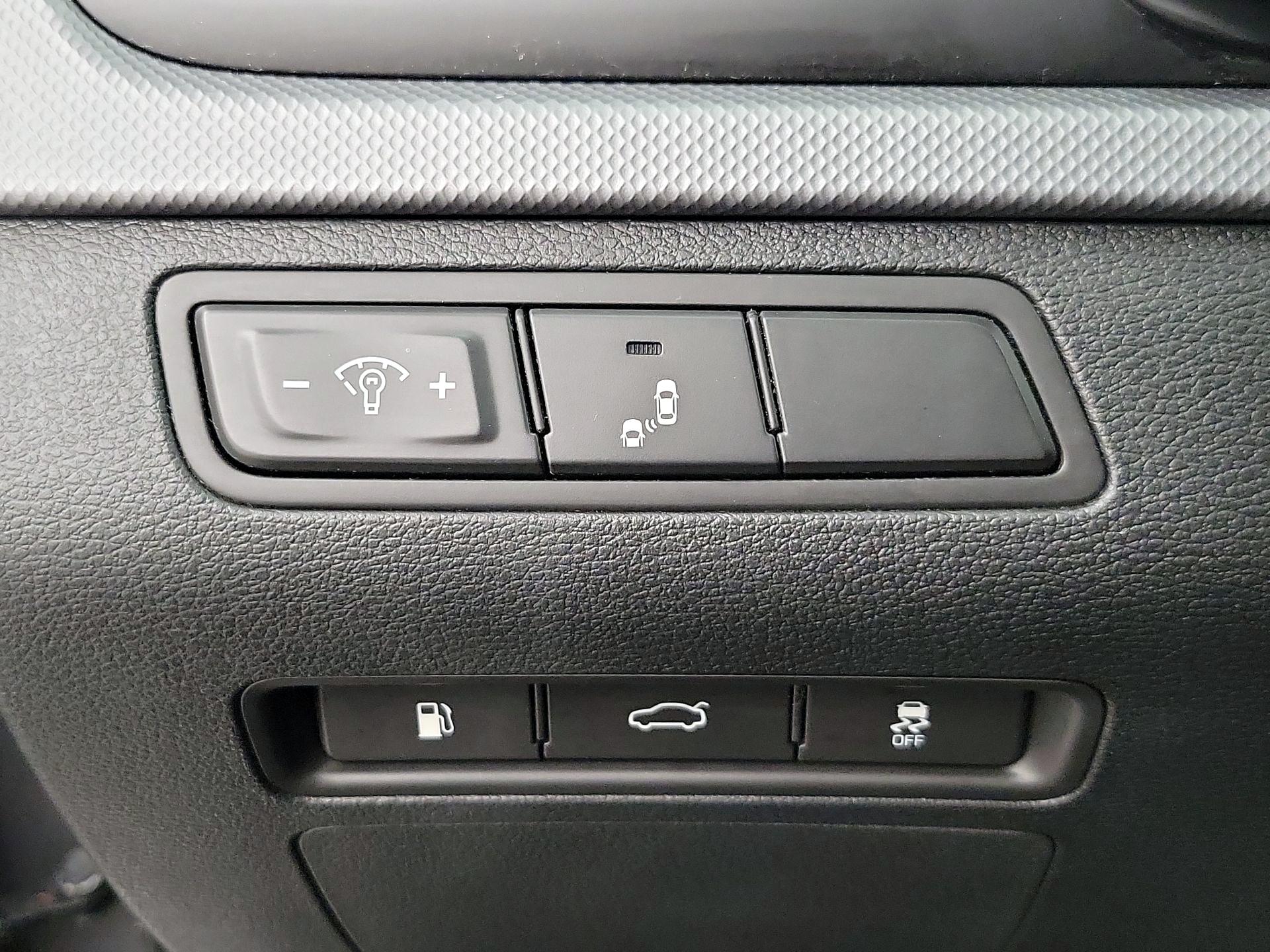 Thumbnail: 2019 Hyundai Sonata - 13