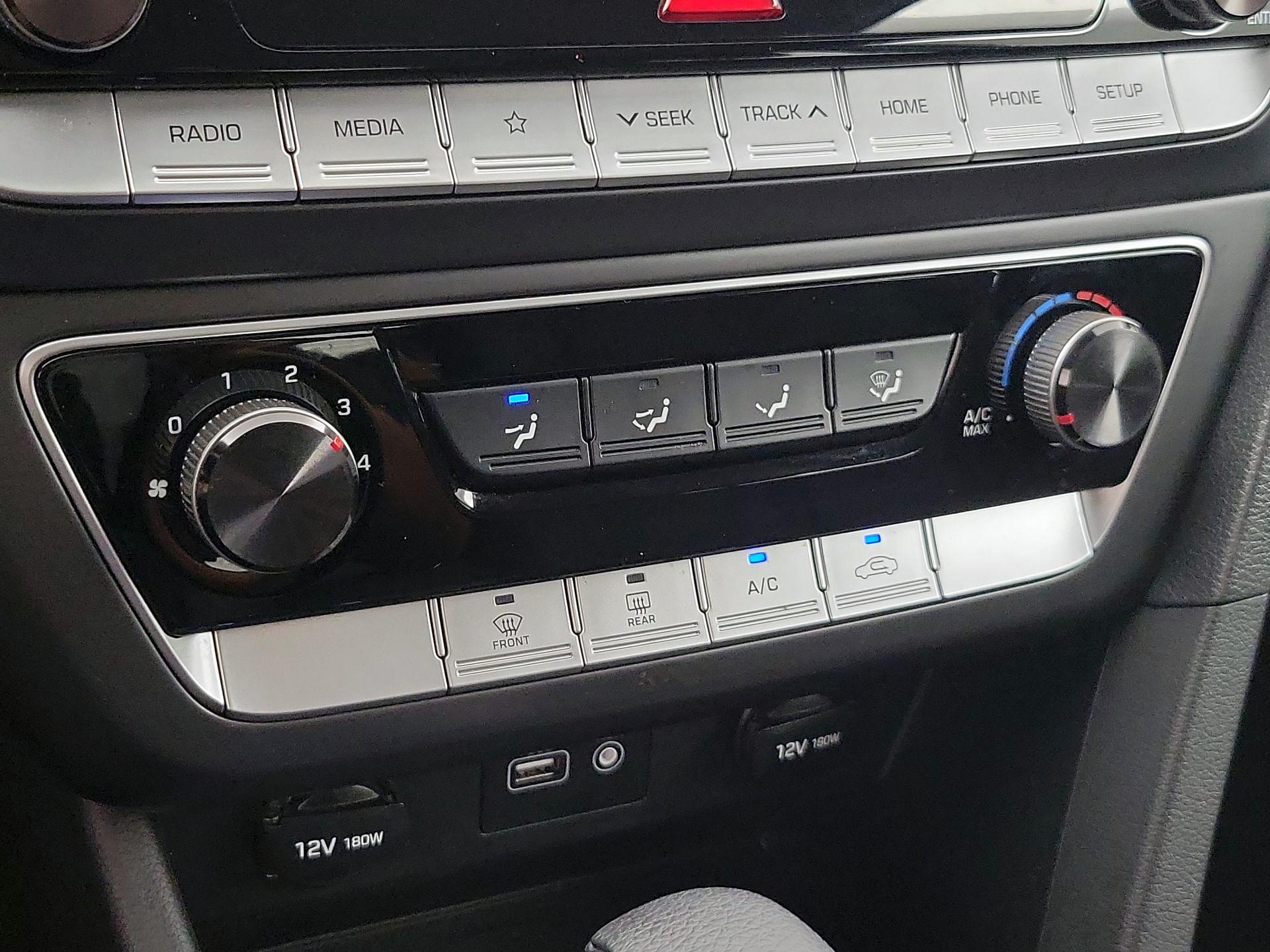 Thumbnail: 2019 Hyundai Sonata - 16