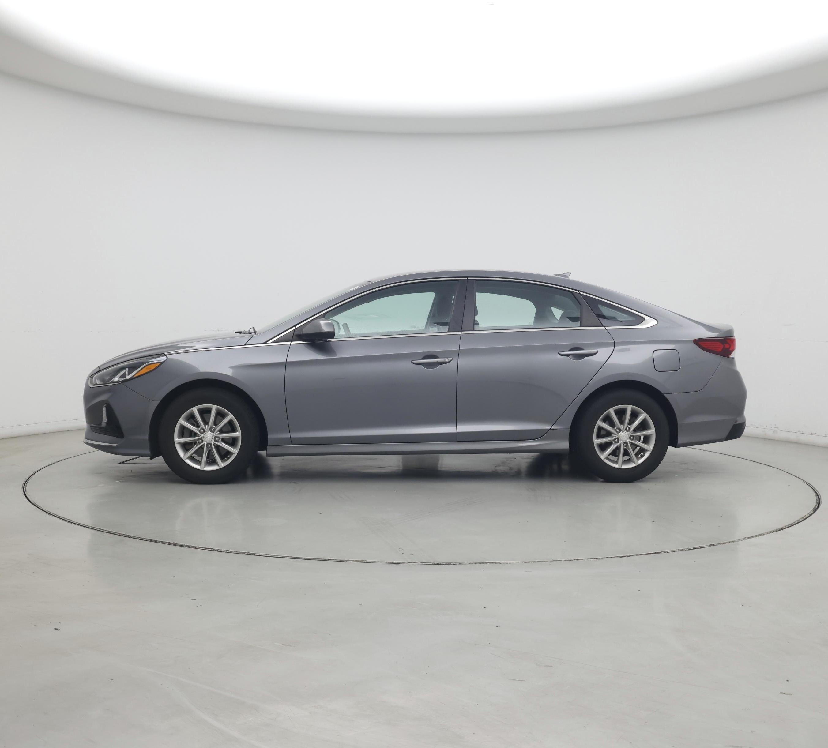 Thumbnail: 2019 Hyundai Sonata - 3