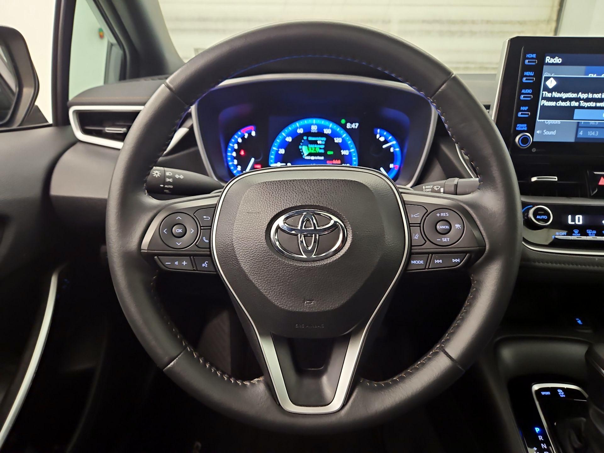 Thumbnail: 2022 Toyota Corolla - 10