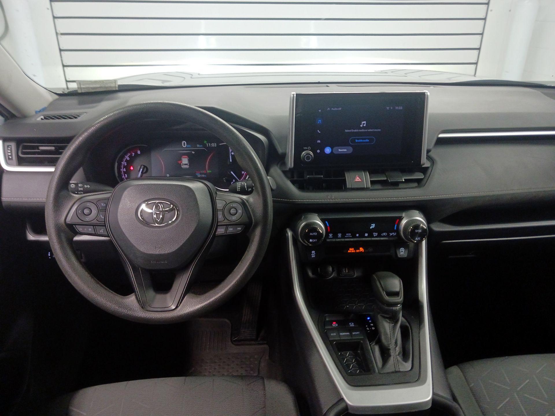 Thumbnail: 2024 Toyota RAV4 - 9
