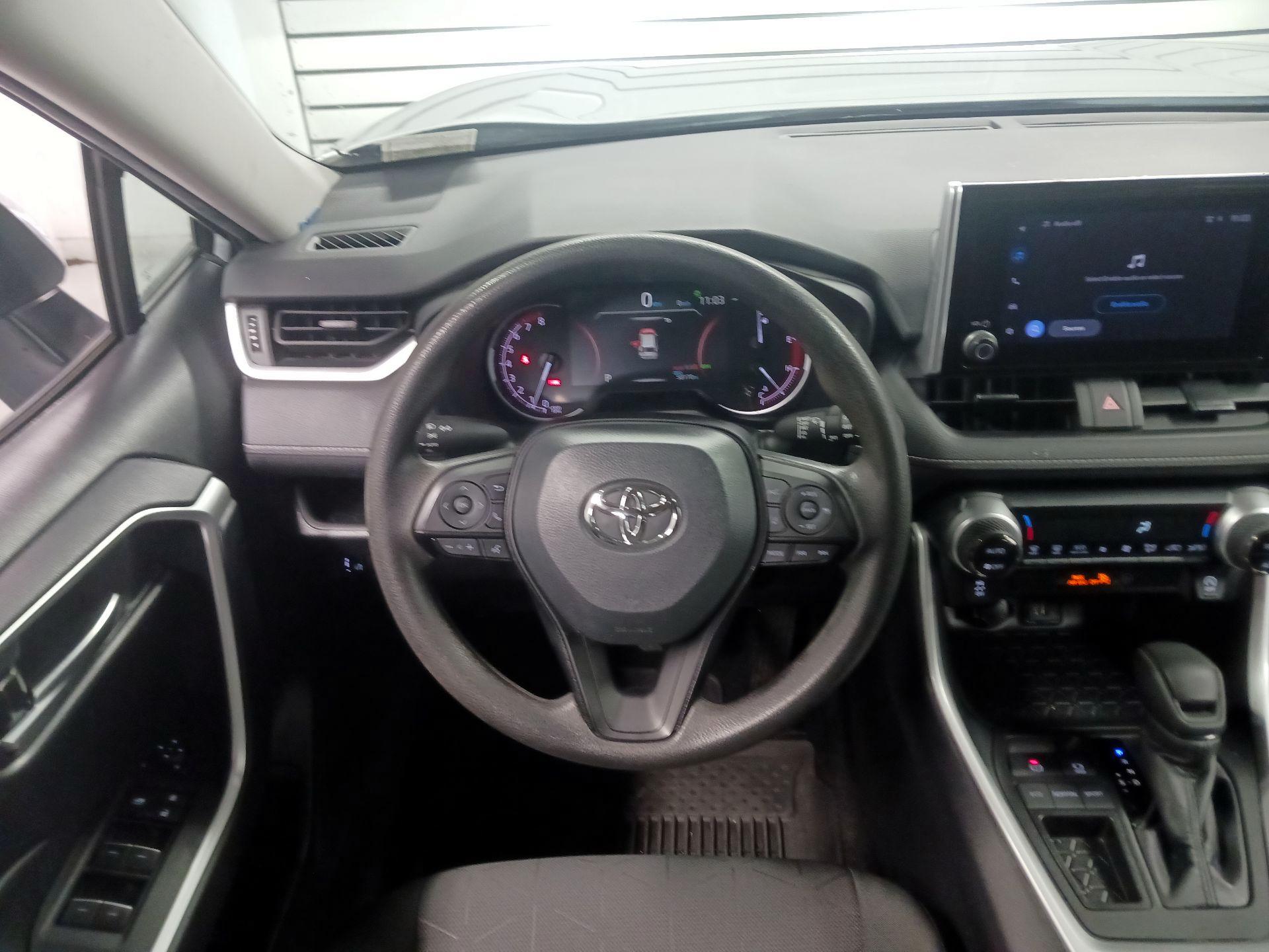 Thumbnail: 2024 Toyota RAV4 - 10