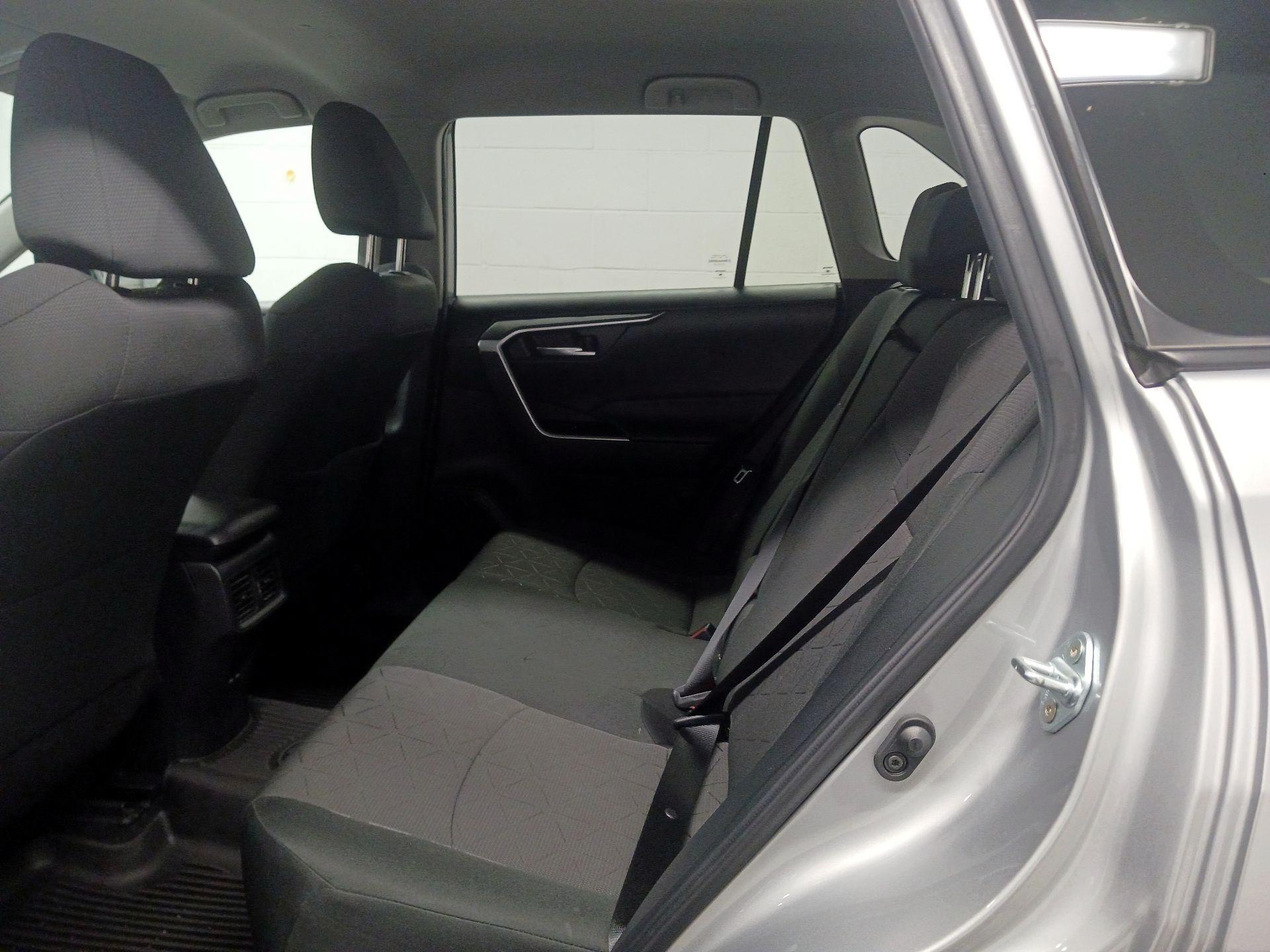 Thumbnail: 2024 Toyota RAV4 - 16