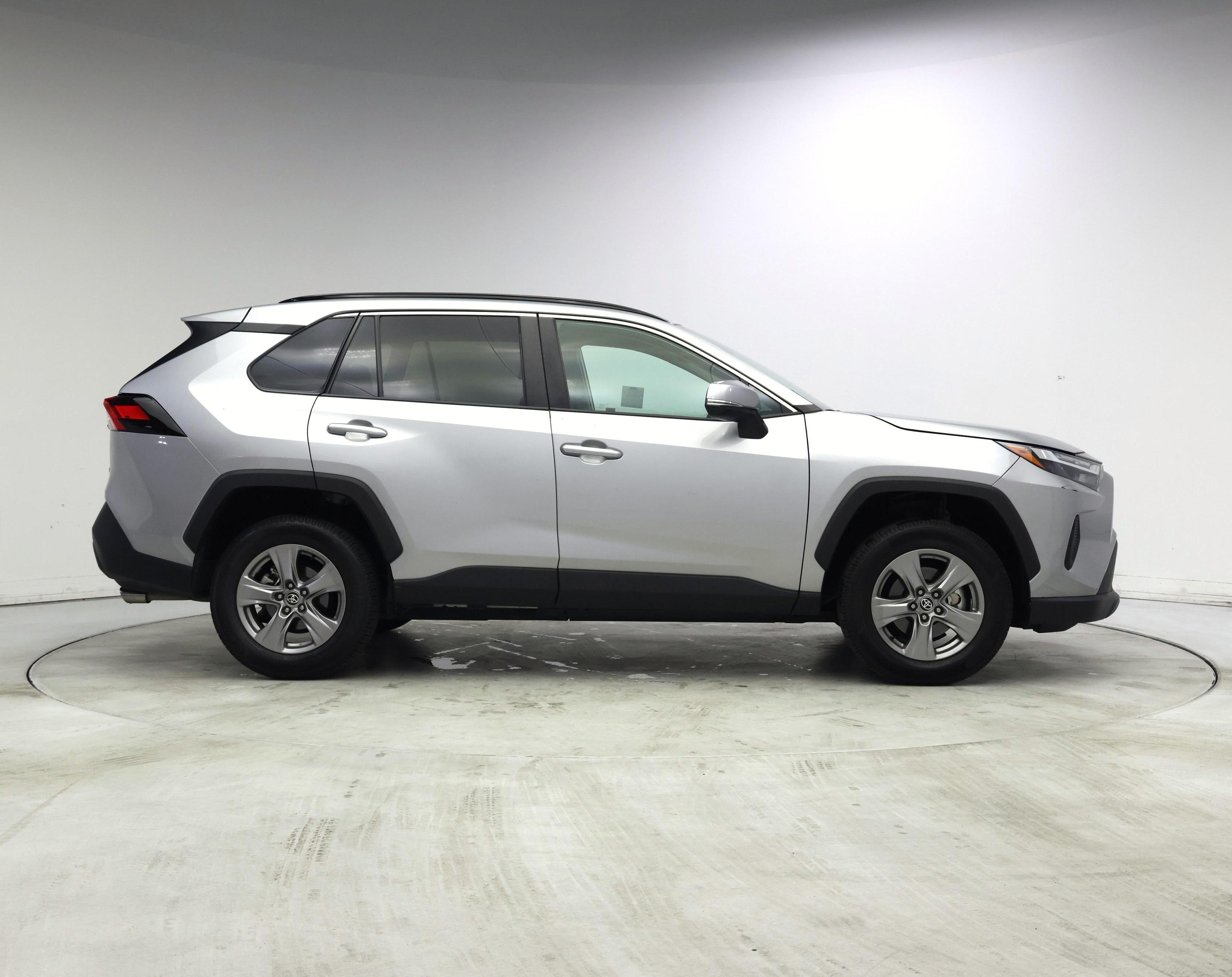 Thumbnail: 2024 Toyota RAV4 - 7