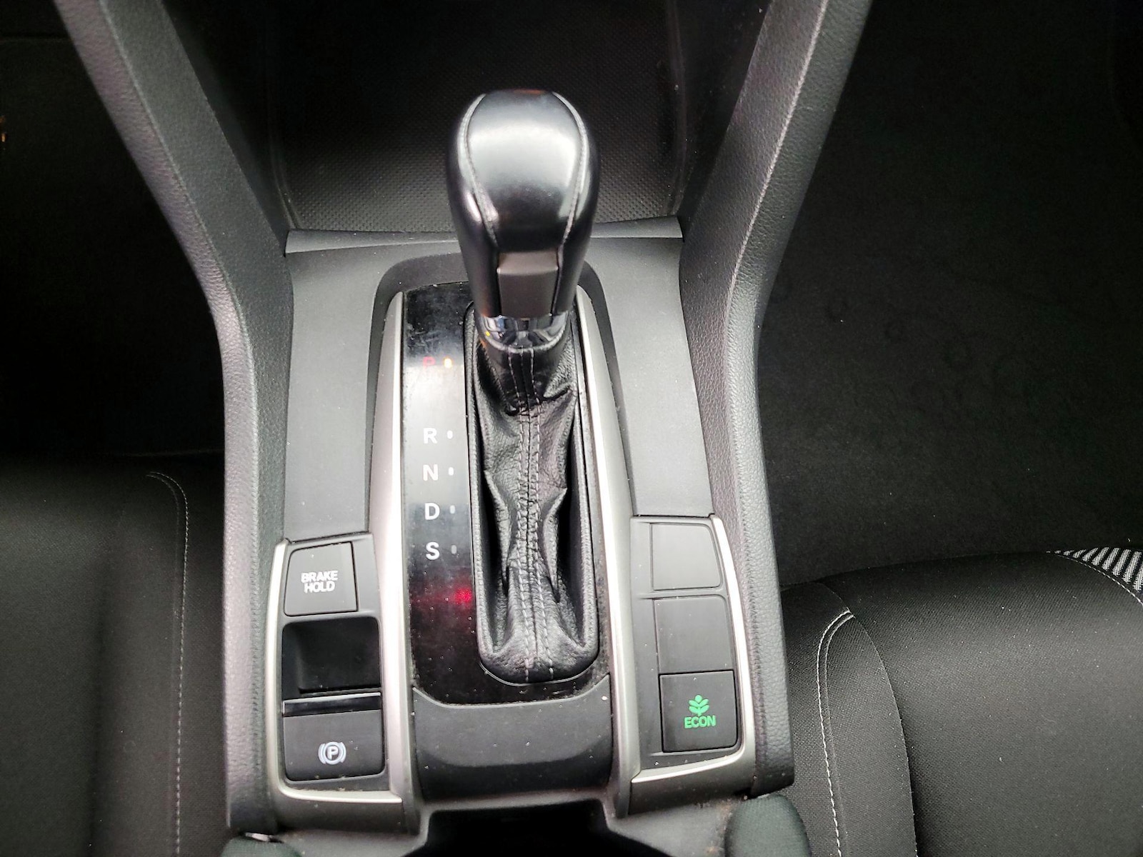 2017 Honda Civic Hatchback Sport - Photo 18