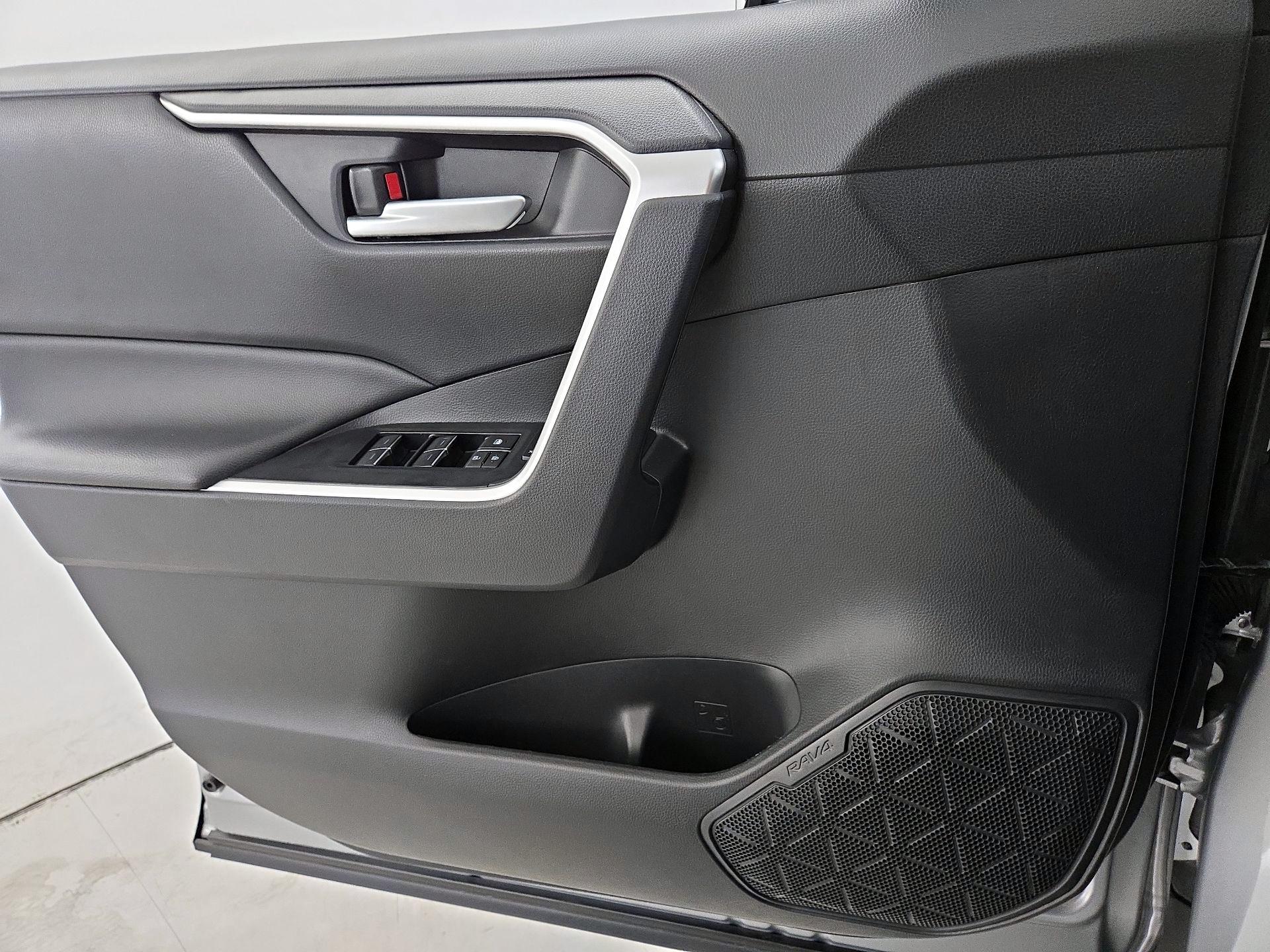 Thumbnail: 2024 Toyota RAV4 - 12