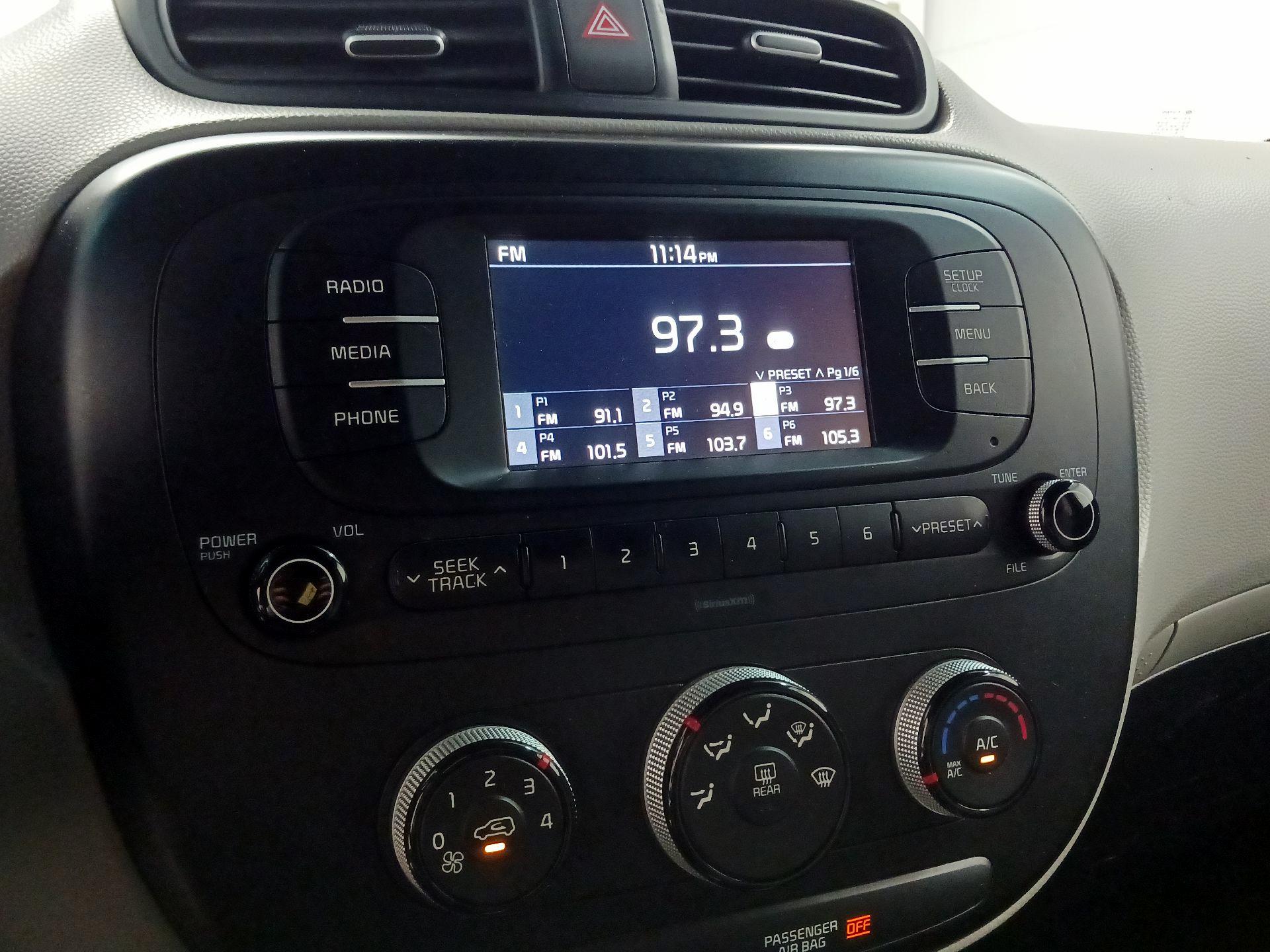 Thumbnail: 2017 Kia Soul - 13