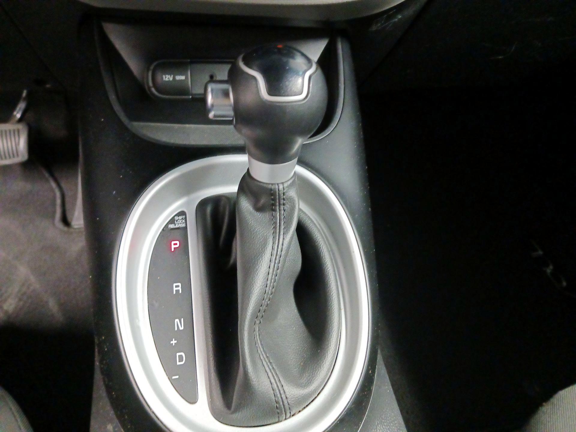 Thumbnail: 2017 Kia Soul - 15