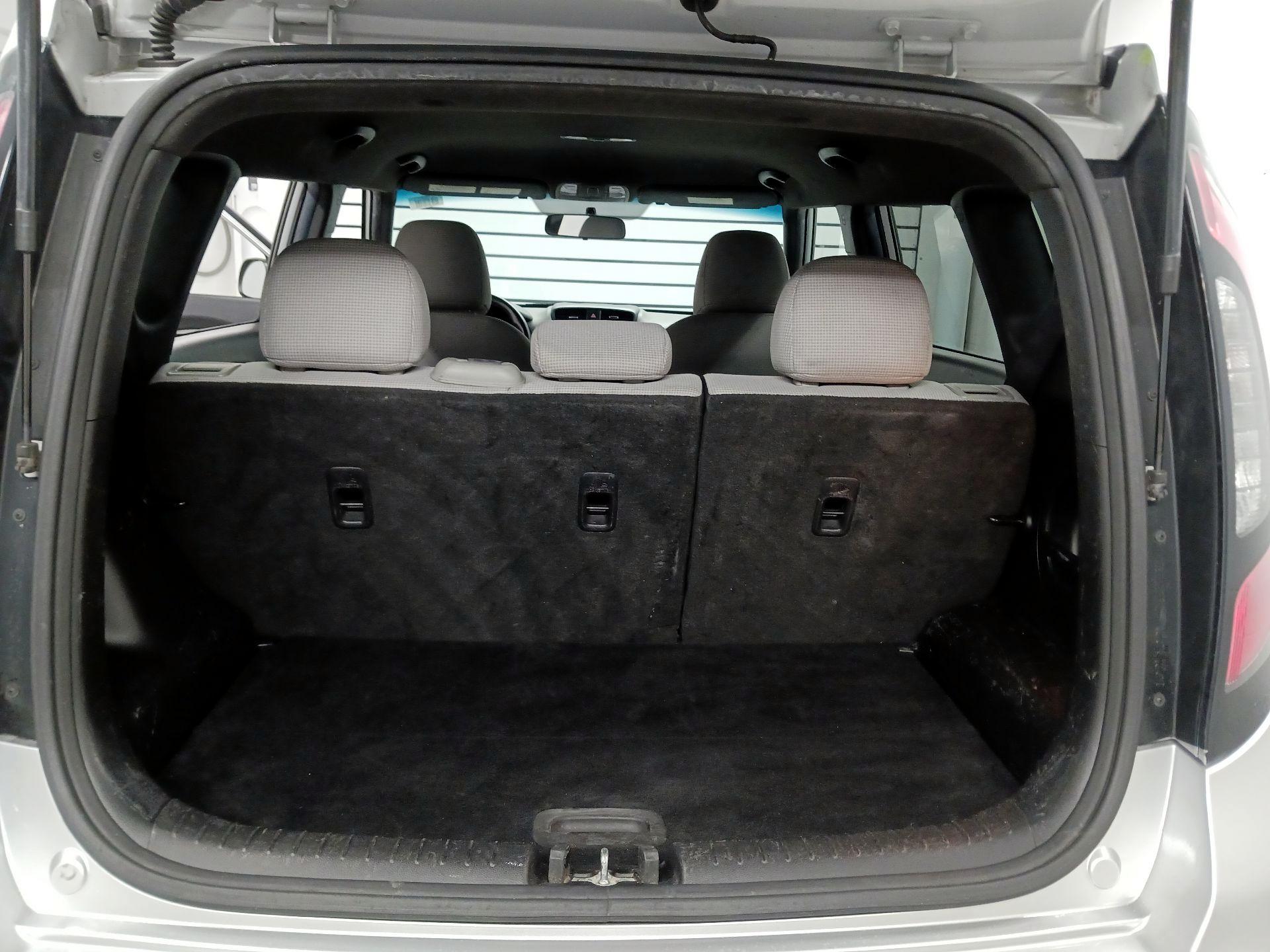 Thumbnail: 2017 Kia Soul - 17