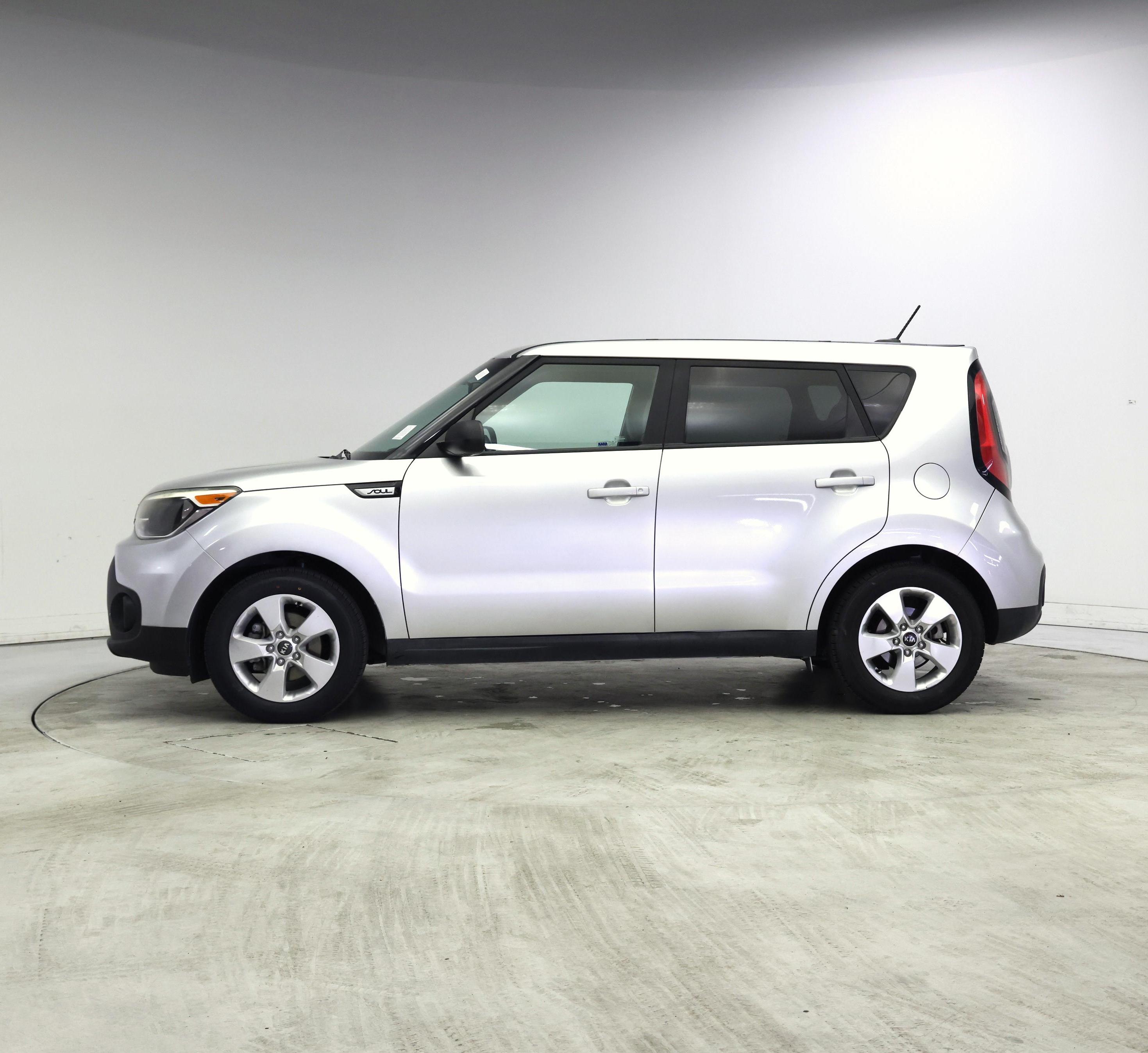 Thumbnail: 2017 Kia Soul - 3