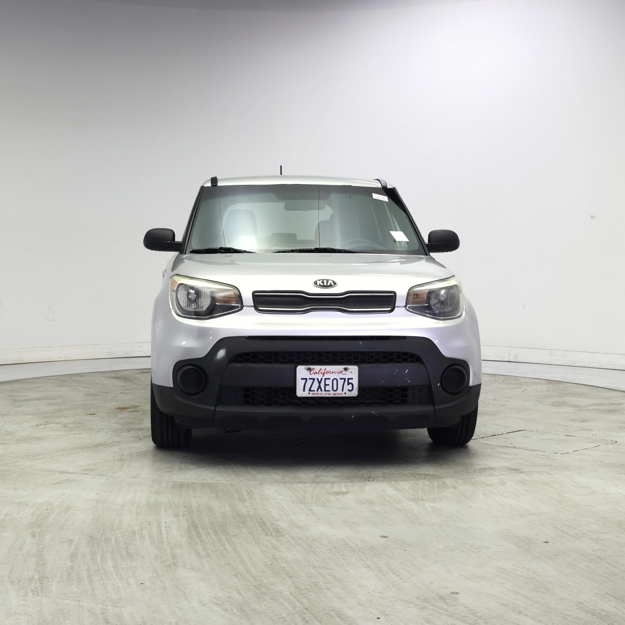Thumbnail: 2017 Kia Soul - 5