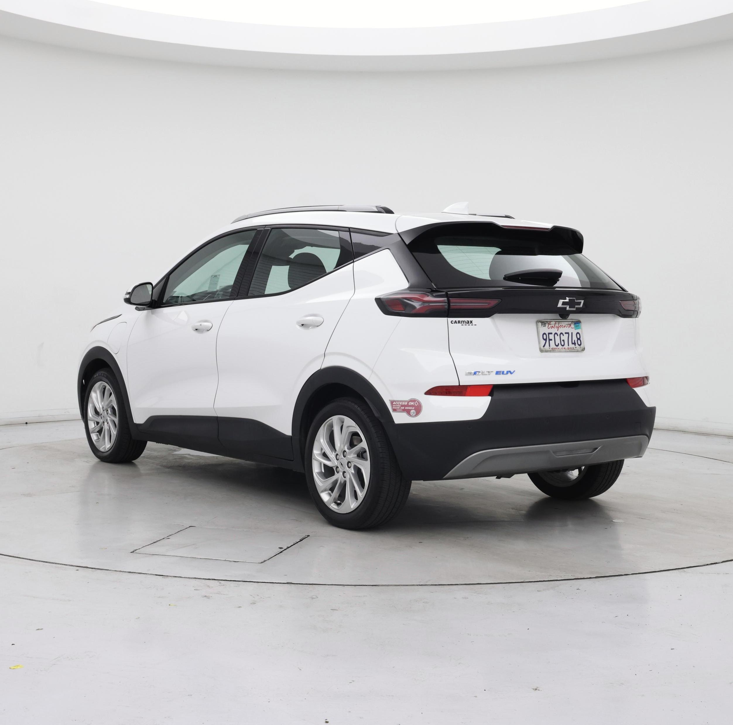Thumbnail: 2023 Chevrolet Bolt EUV - 2