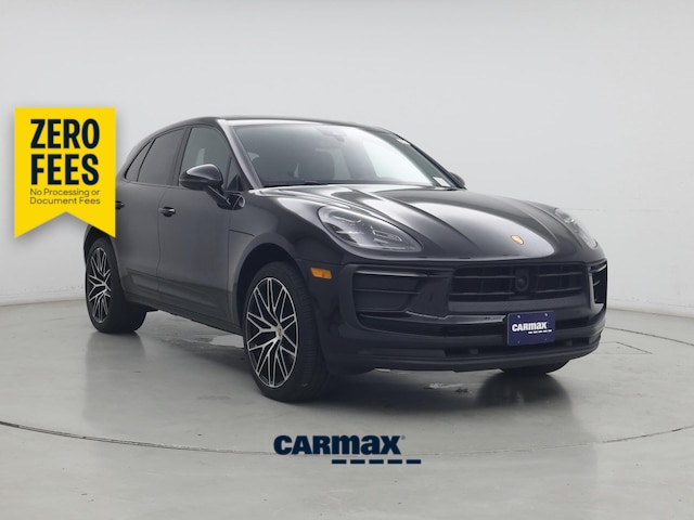 Black 2023 Porsche Macan SUV / Crossover Automatic