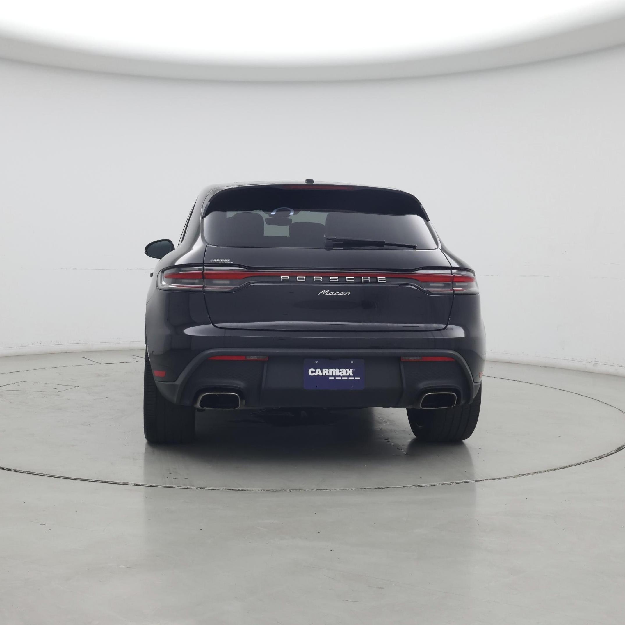 Thumbnail: 2023 Porsche Macan - 6