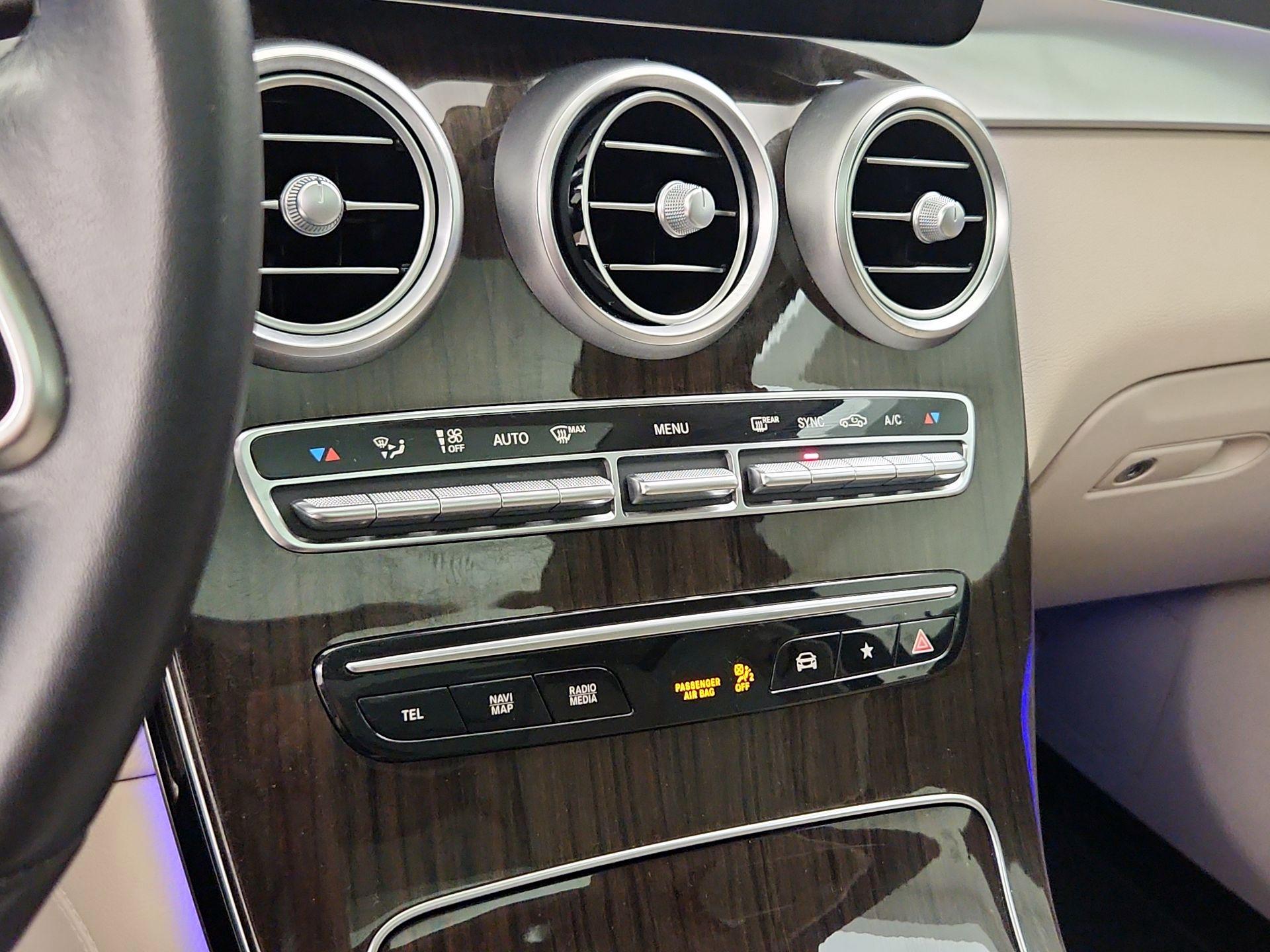 Thumbnail: 2021 Mercedes-Benz GLC - 16
