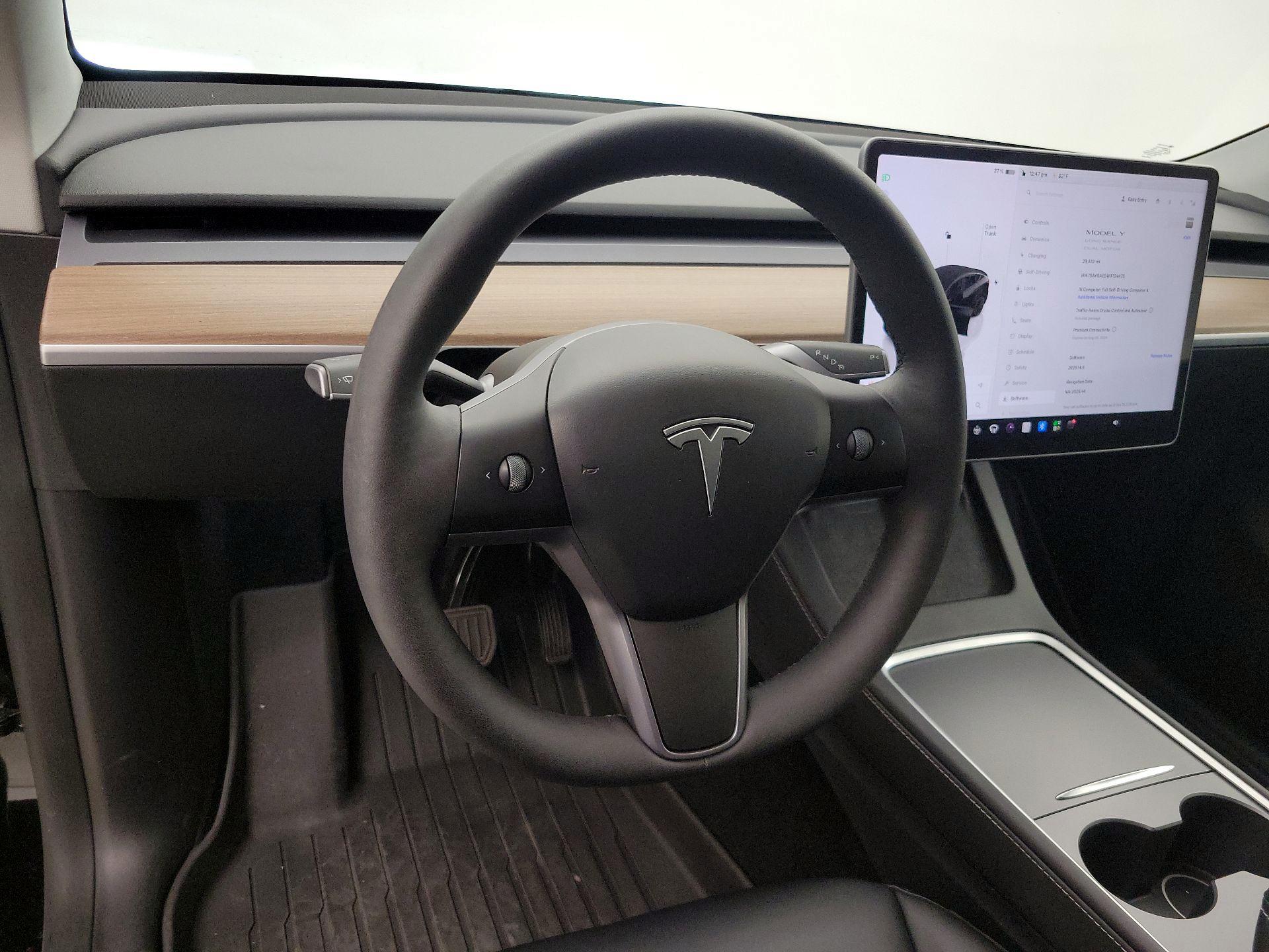 Thumbnail: 2024 Tesla Model Y - 10