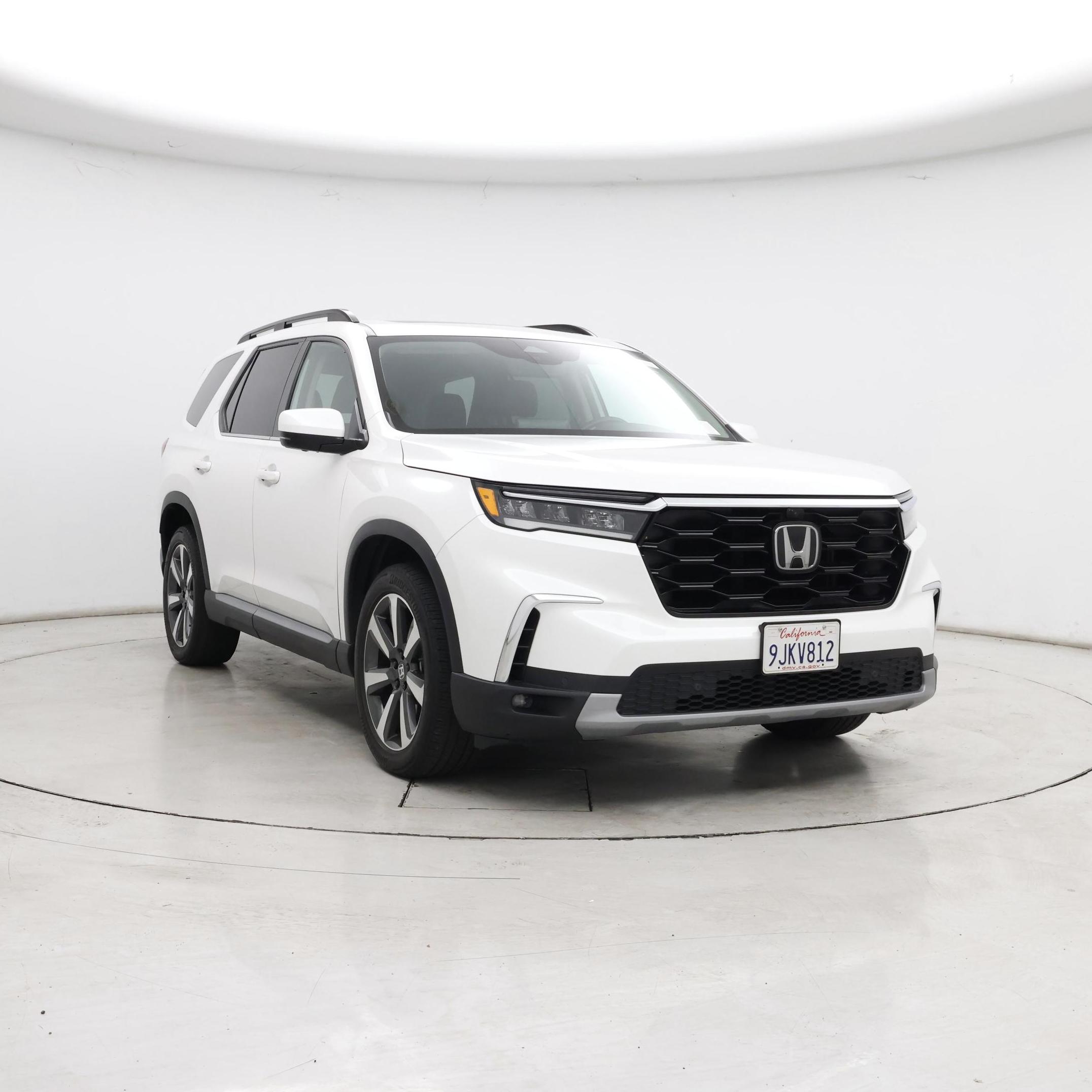 White 2024 Honda Pilot SUV / Crossover All-Wheel Drive Automatic