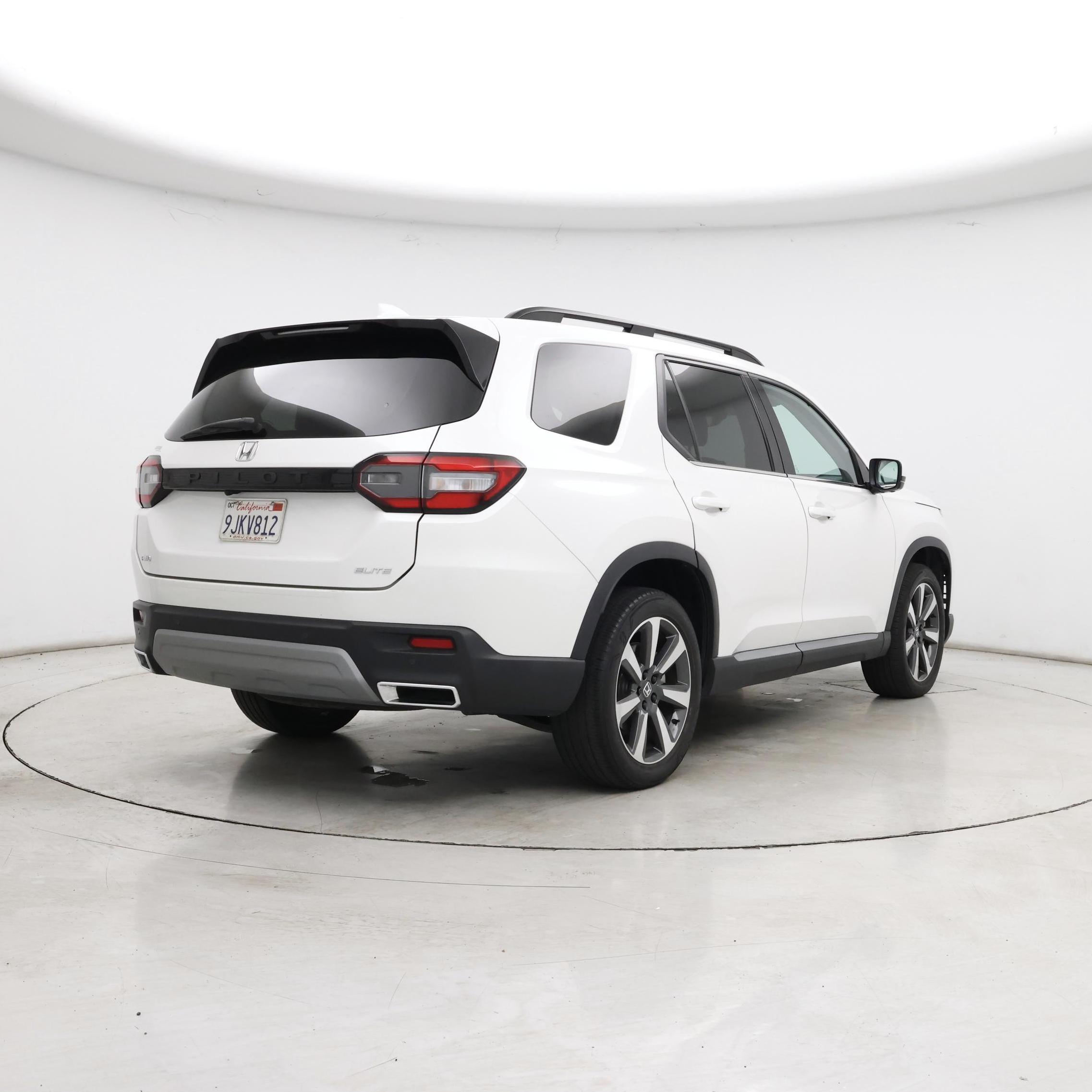 Thumbnail: 2024 Honda Pilot - 8