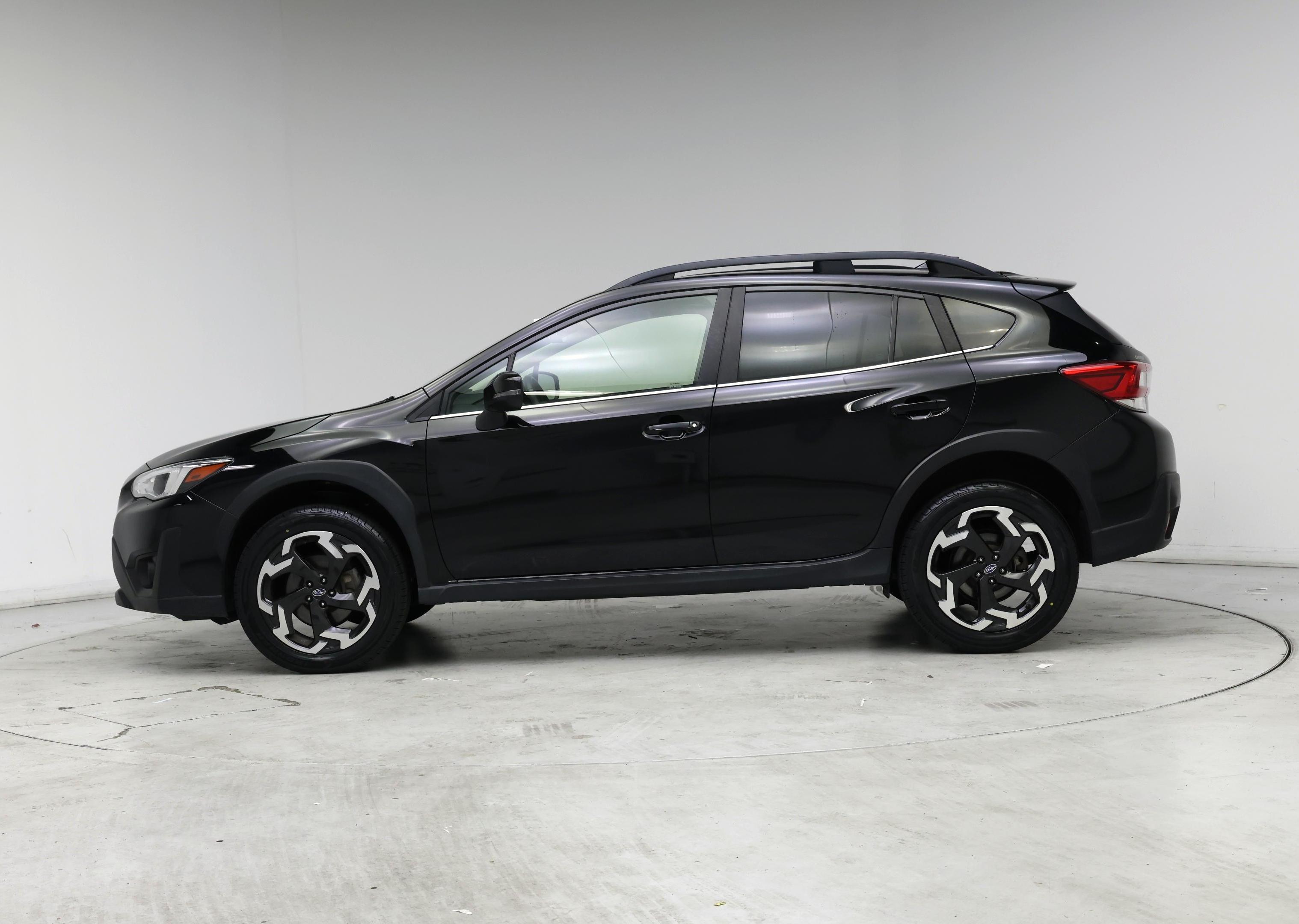 Thumbnail: 2022 Subaru Crosstrek - 3