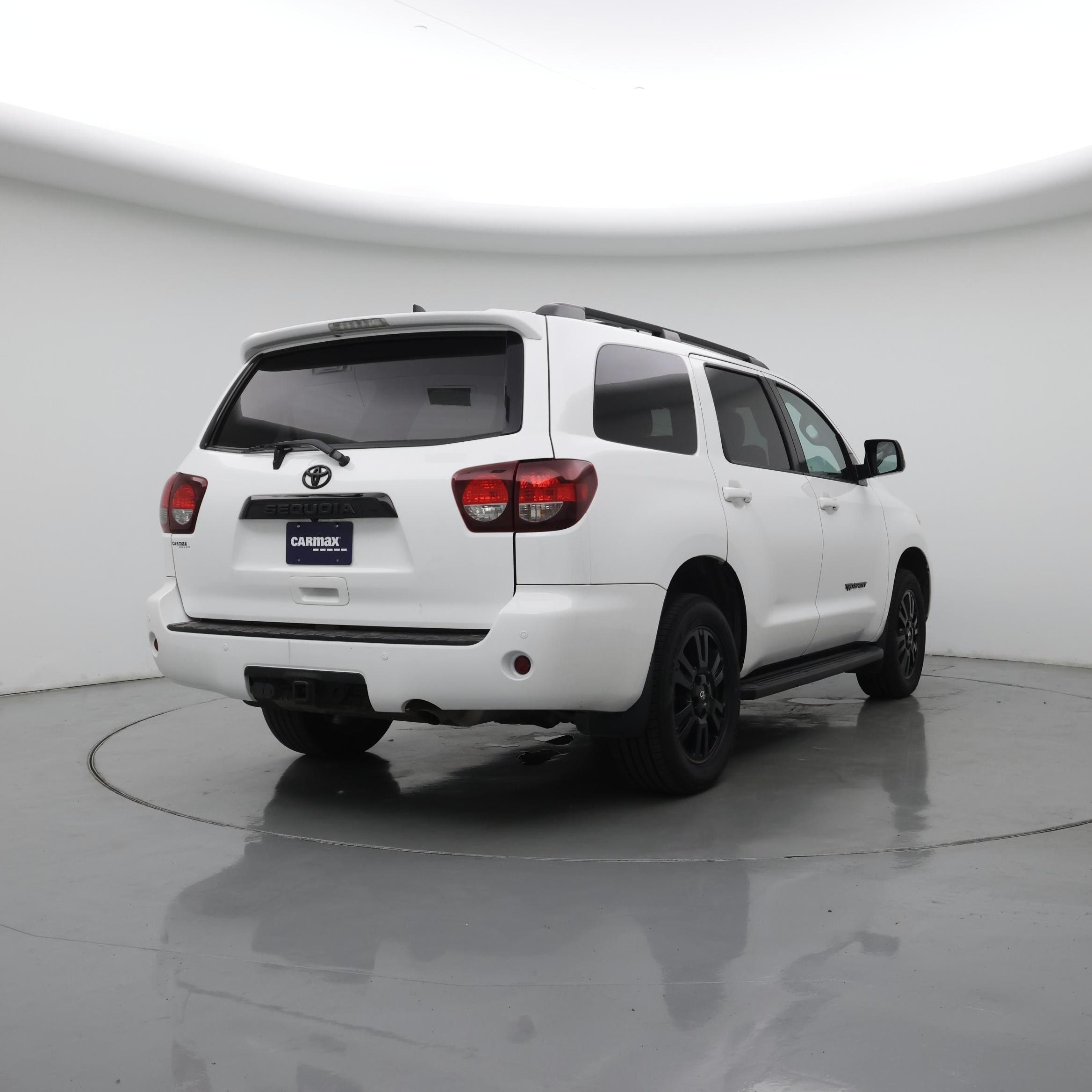 Thumbnail: 2020 Toyota Sequoia - 8