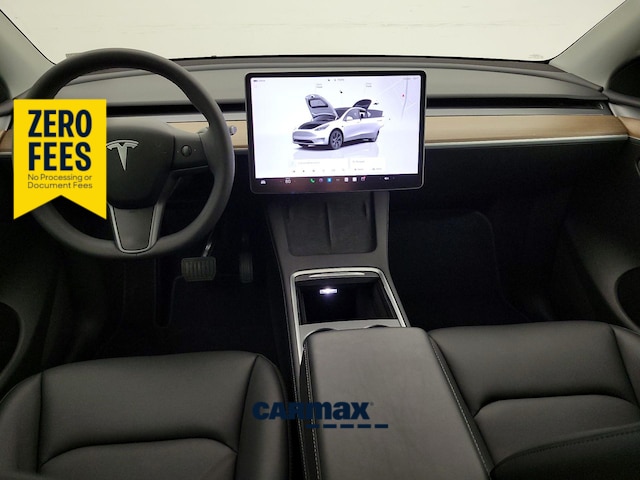 White 2024 Tesla Model Y Long Range RWD SUV / Crossover Rear-Wheel Drive Automatic