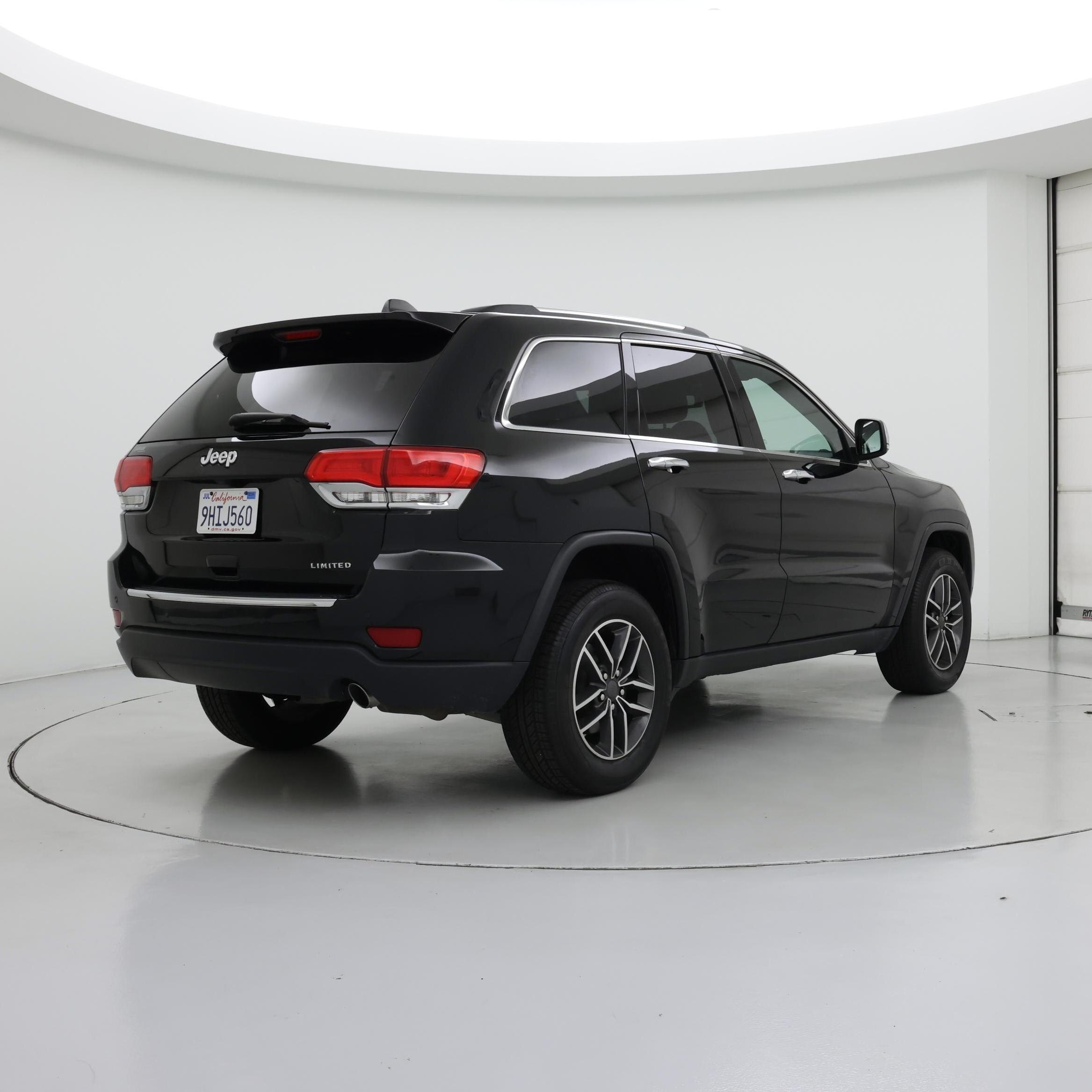 Thumbnail: 2019 Jeep Grand Cherokee - 8