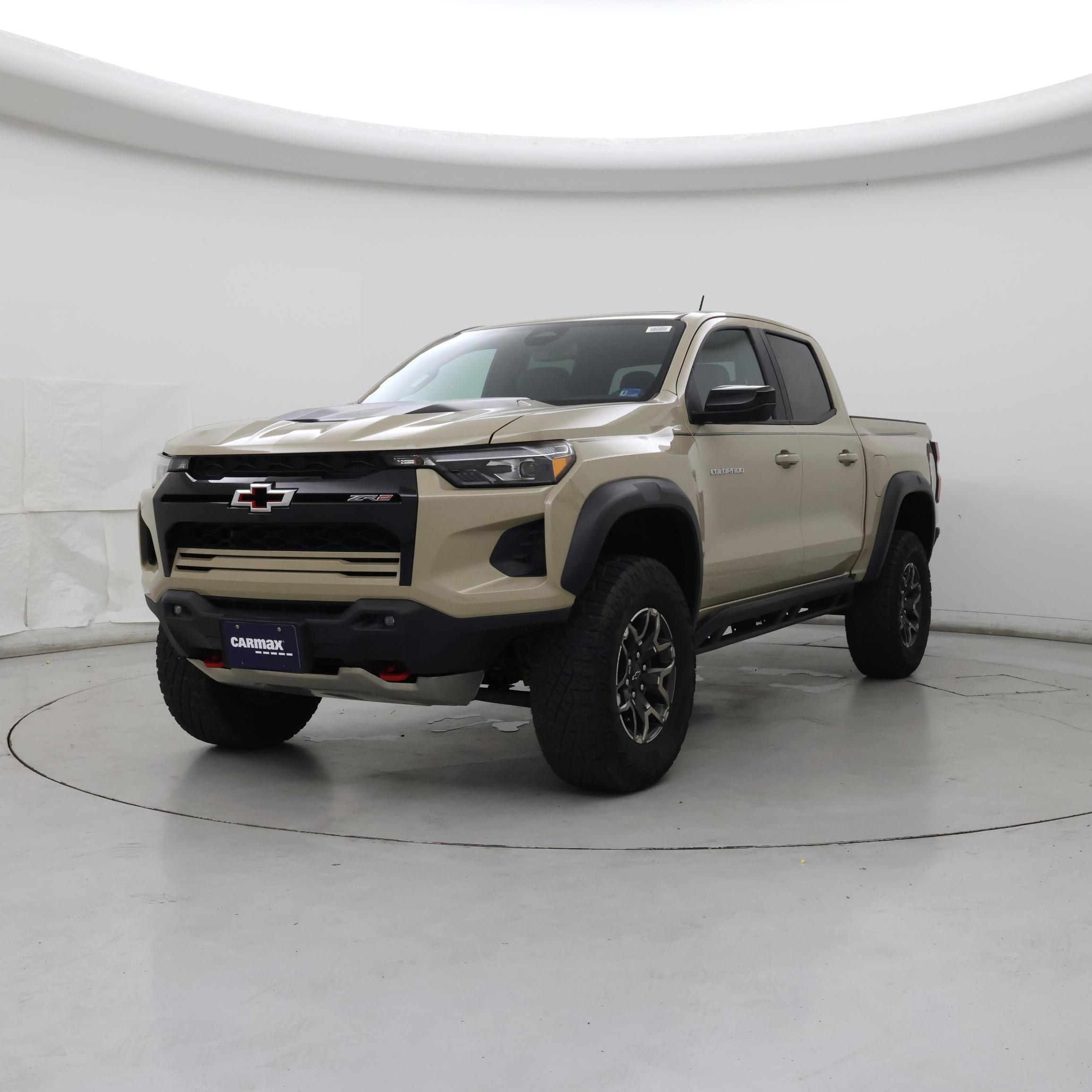 Thumbnail: 2023 Chevrolet Colorado - 4