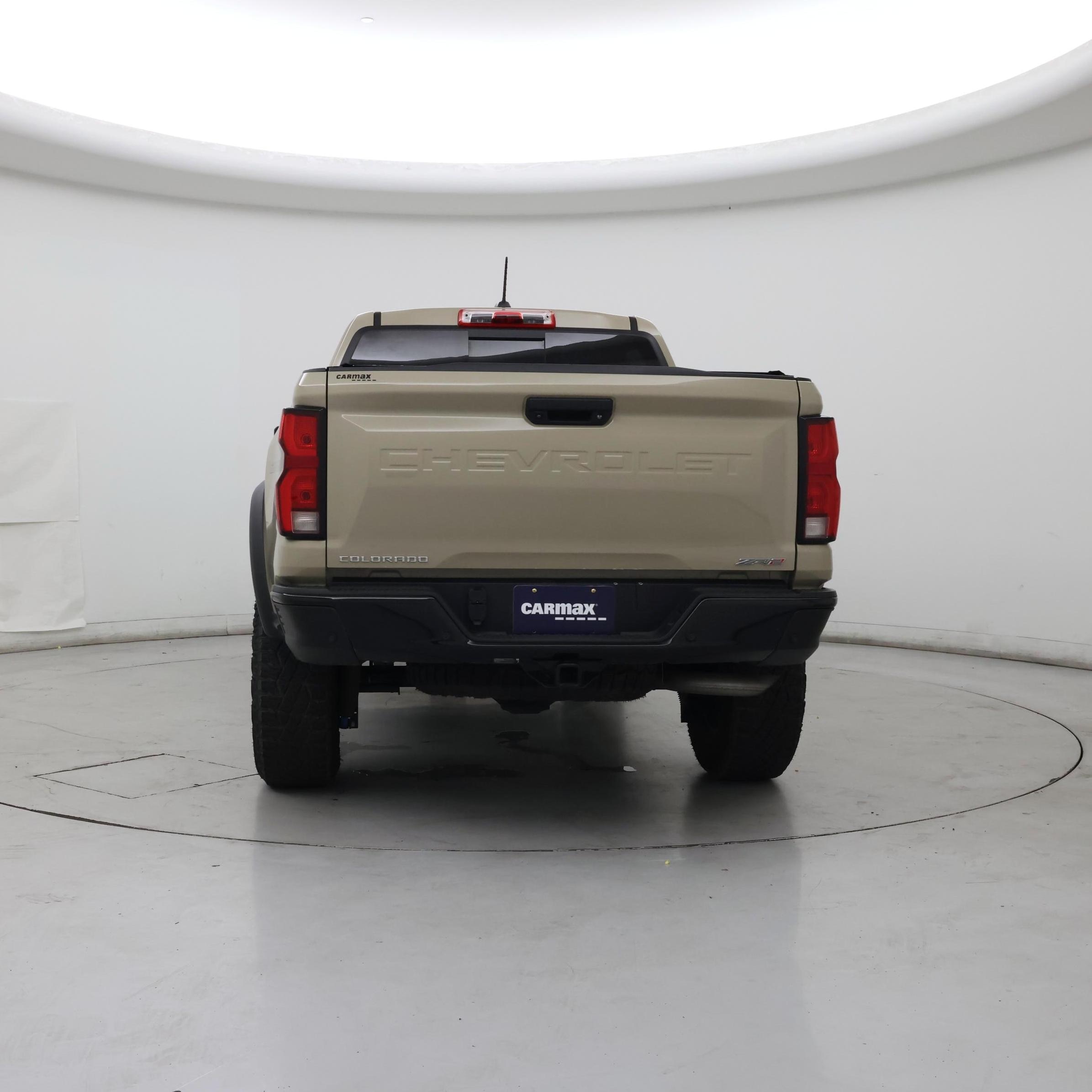 Thumbnail: 2023 Chevrolet Colorado - 6