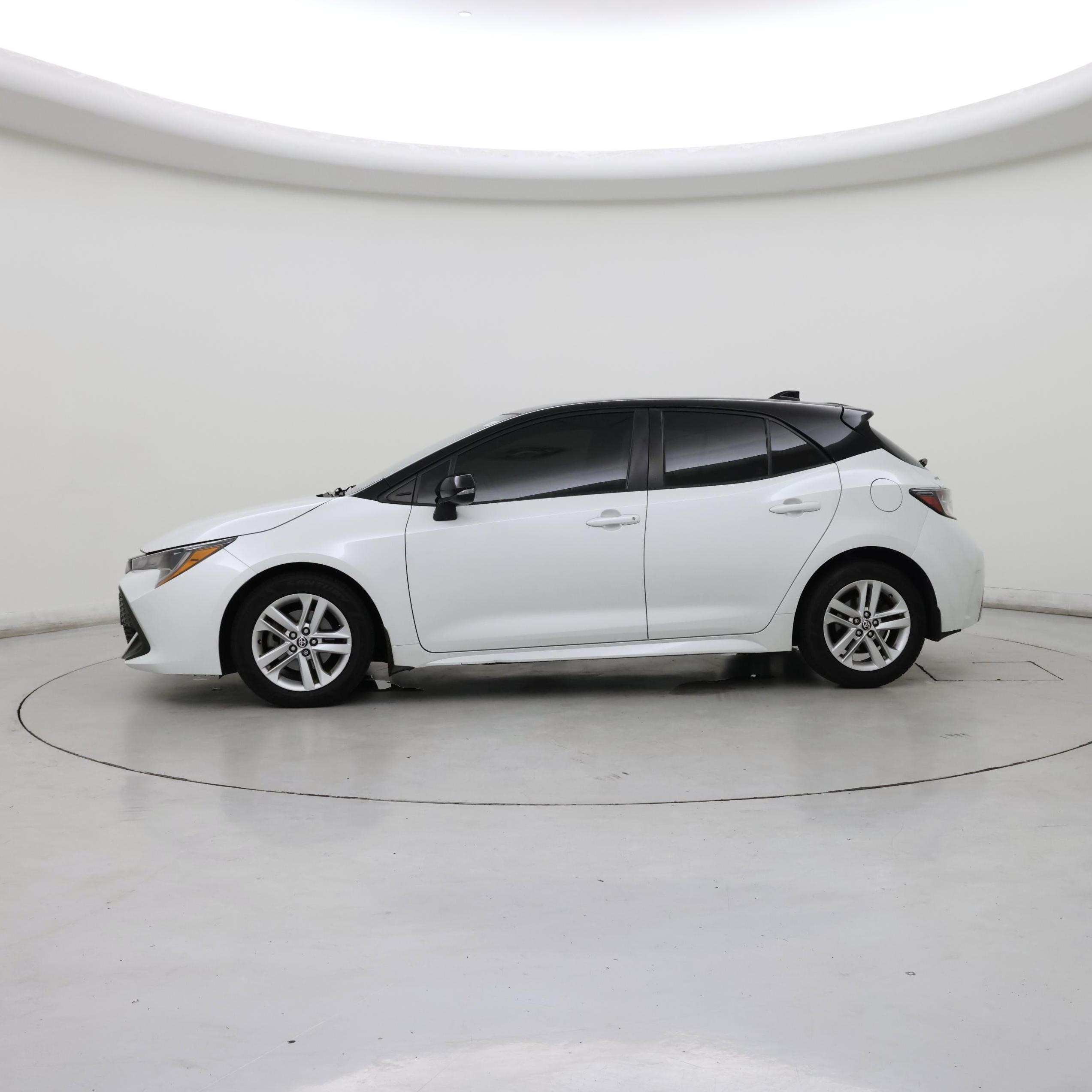 Thumbnail: 2022 Toyota Corolla - 3