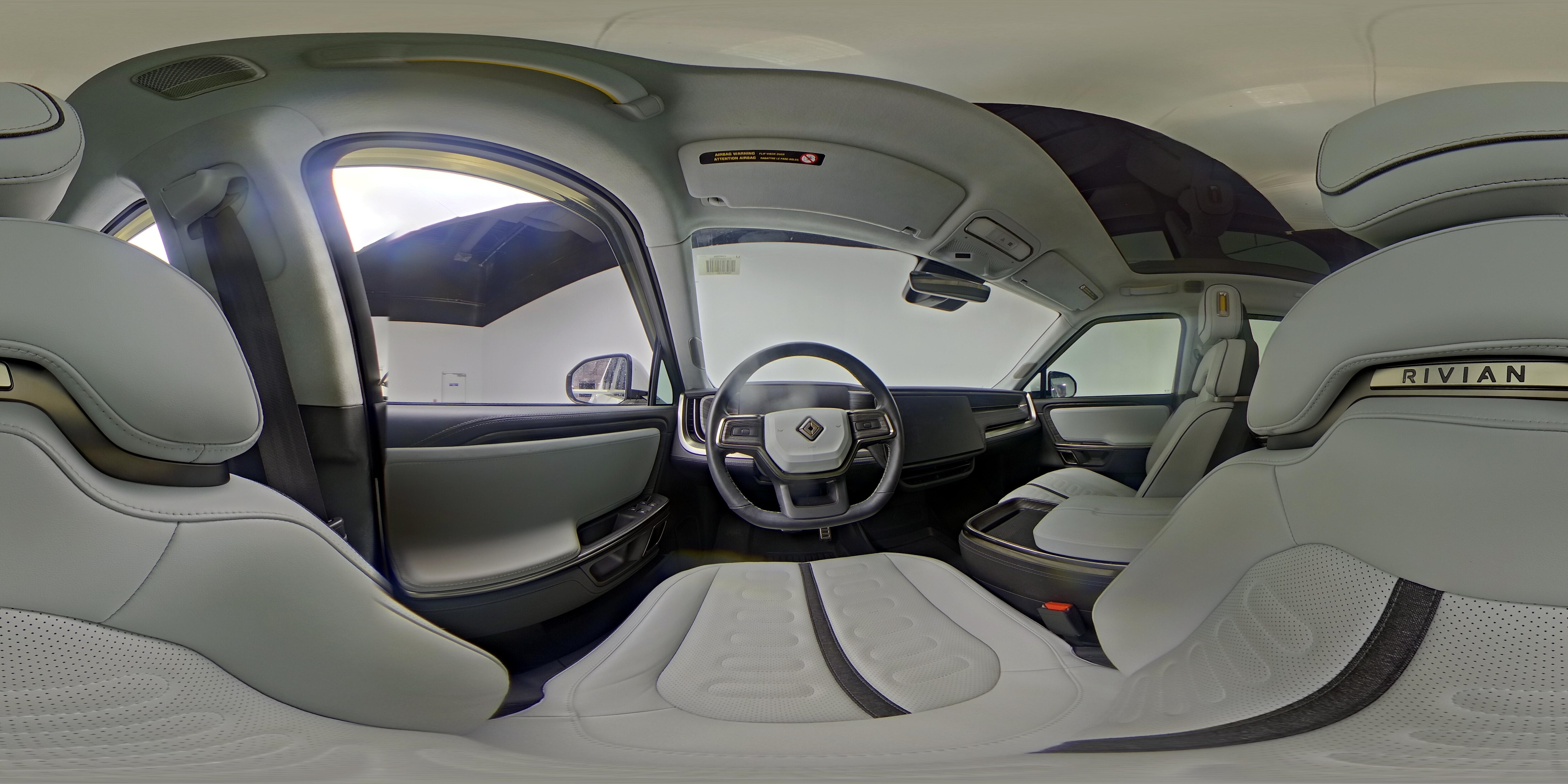 2023 Rivian R1T Adventure - Photo 26