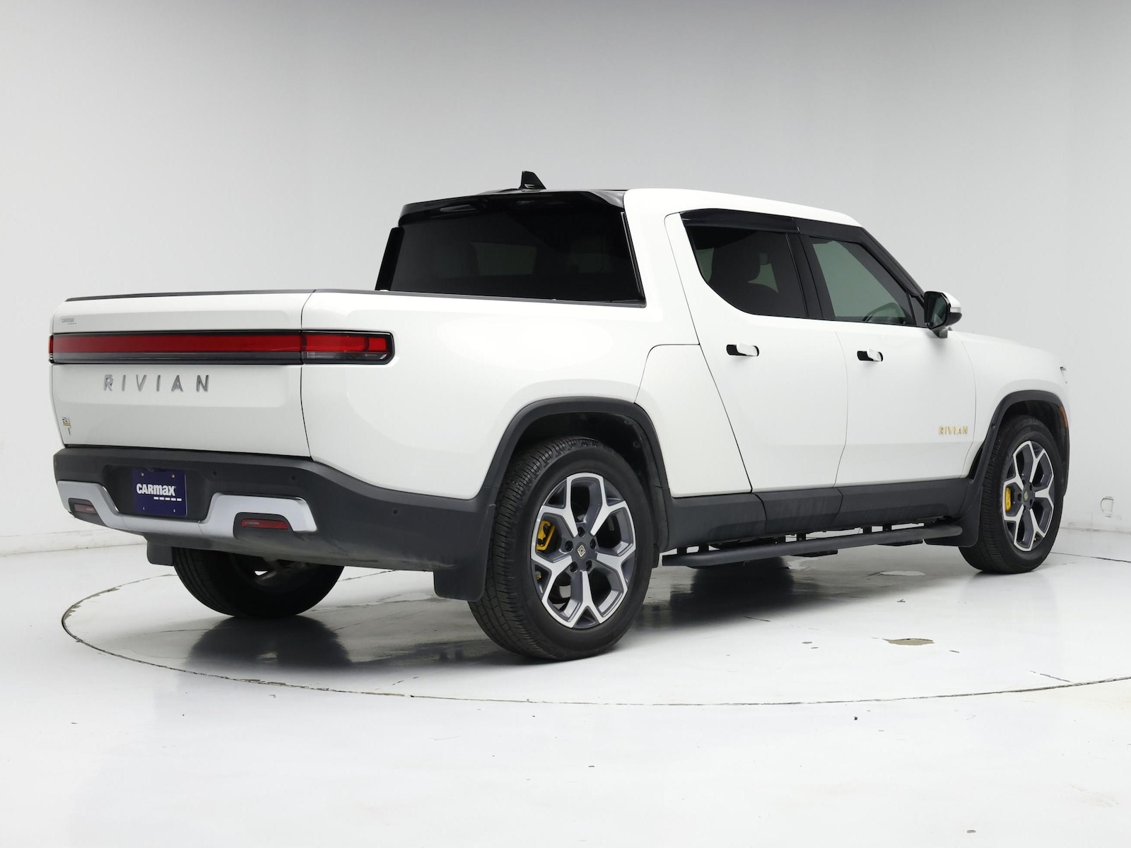 2023 Rivian R1T Adventure - Photo 9