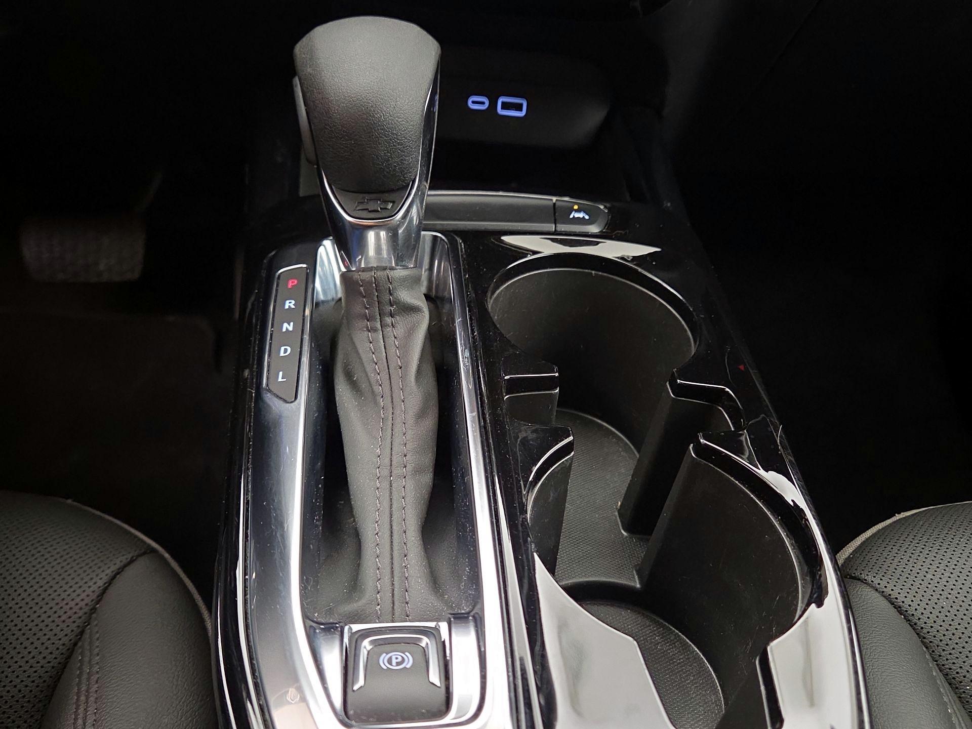 Thumbnail: 2024 Chevrolet Trax - 17