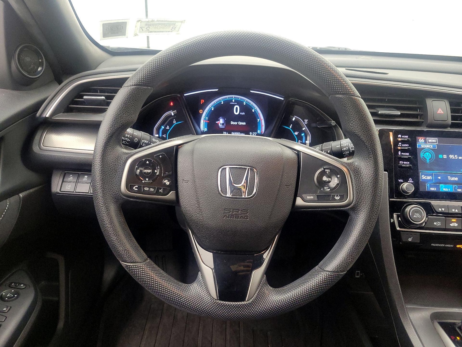 2019 Honda Civic Hatchback EX - Photo 11